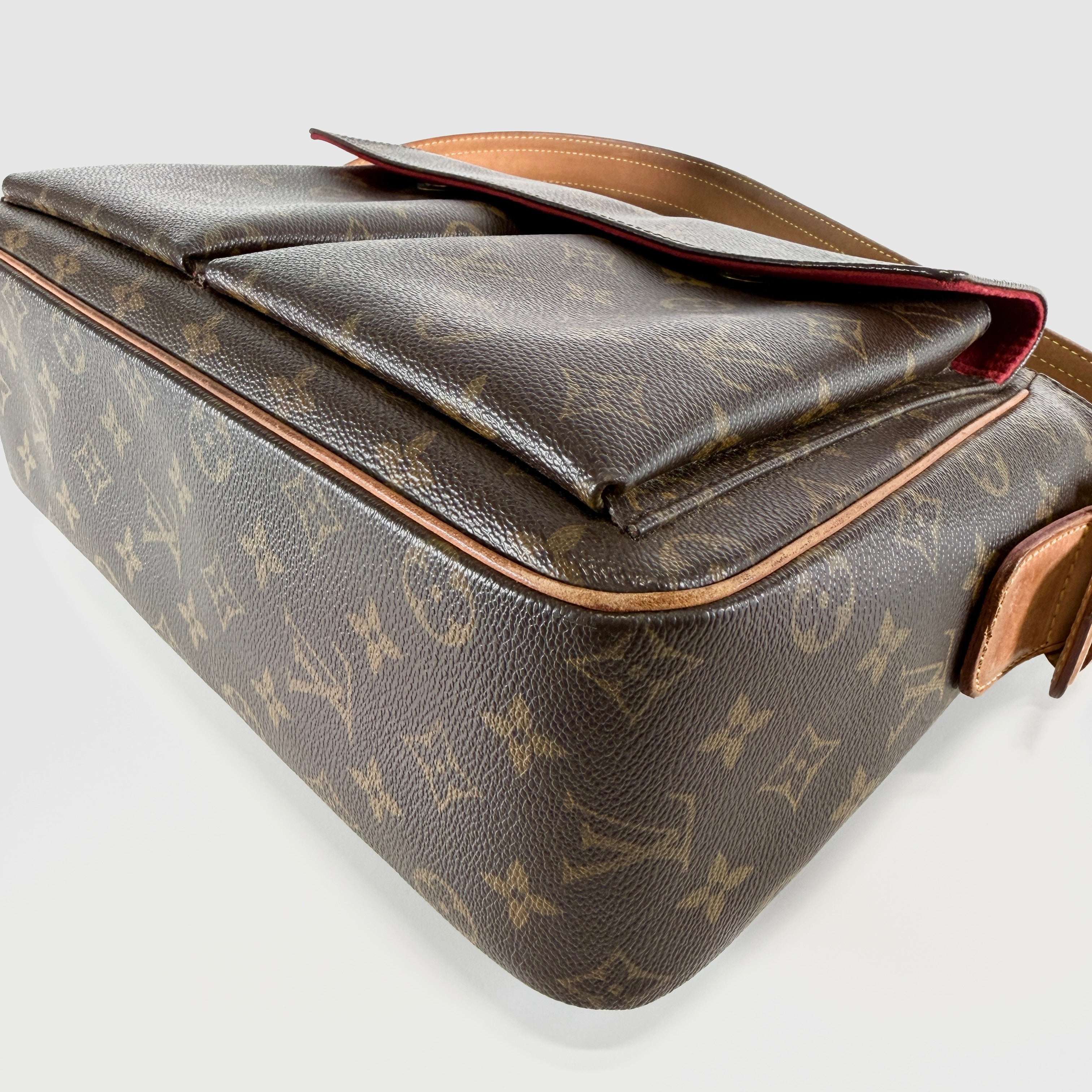 2607 secondhand LV Monogram Viva shite GM