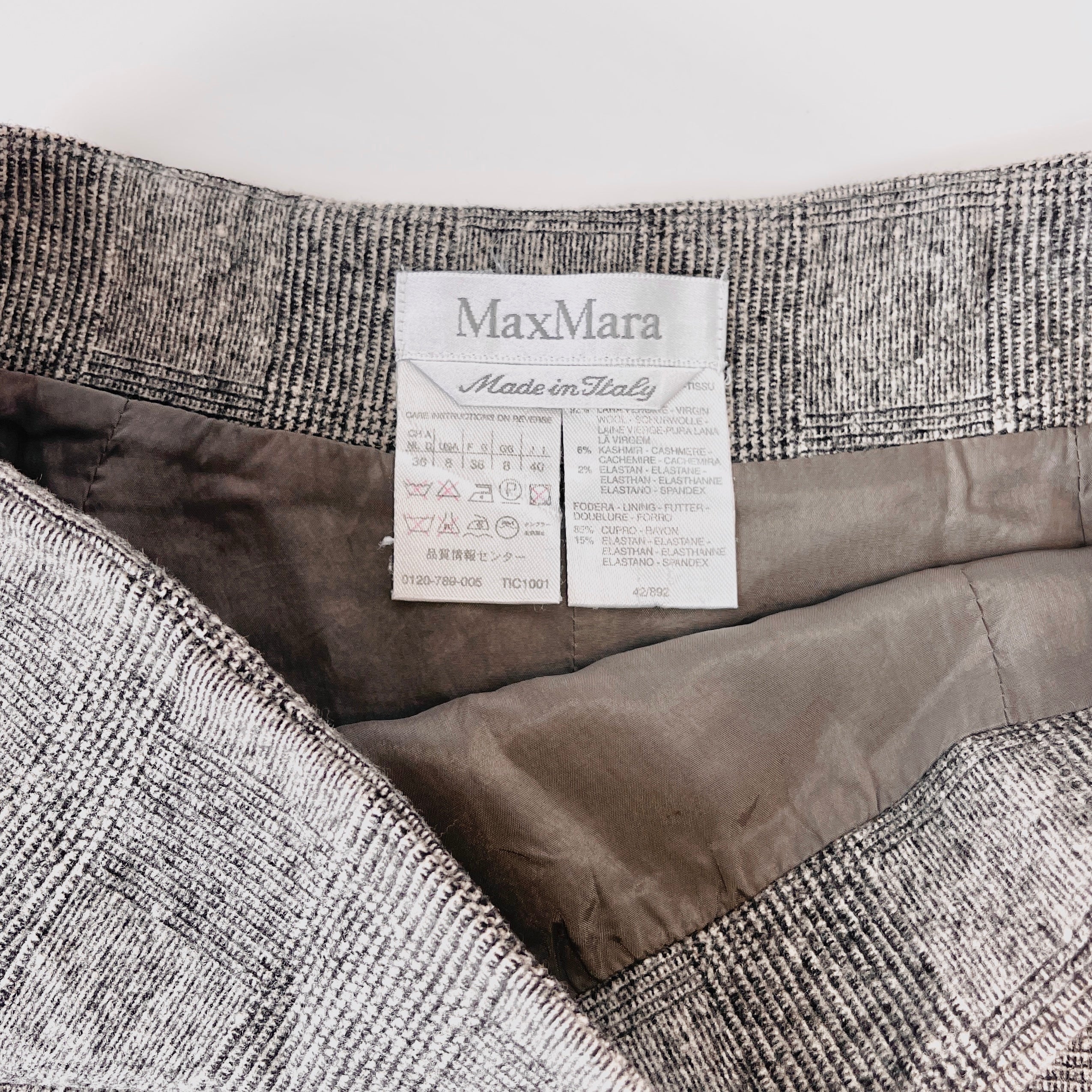 2606 secondhand MAX MARA set up