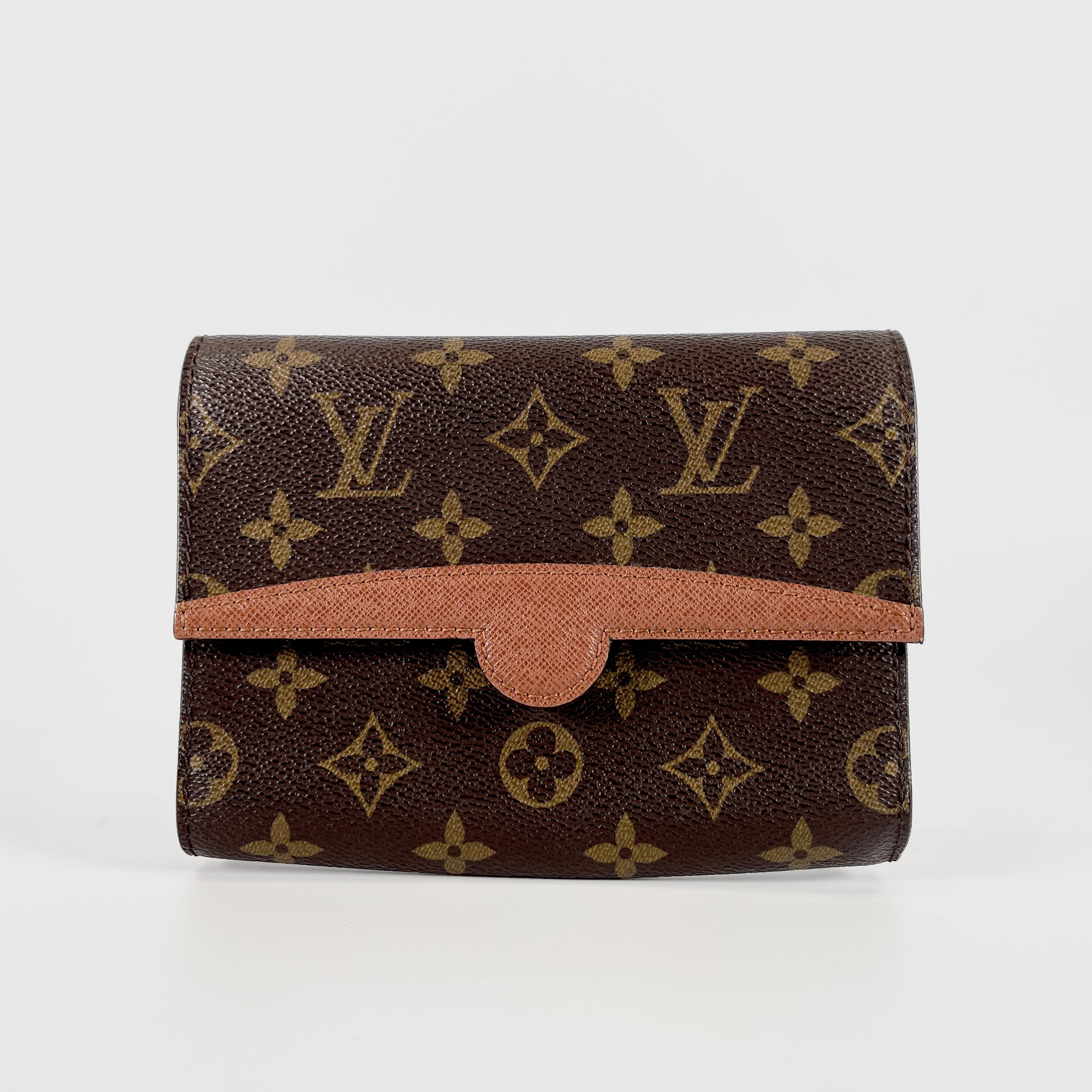 2603 secondhand LV brand bag M51975 A21913 67