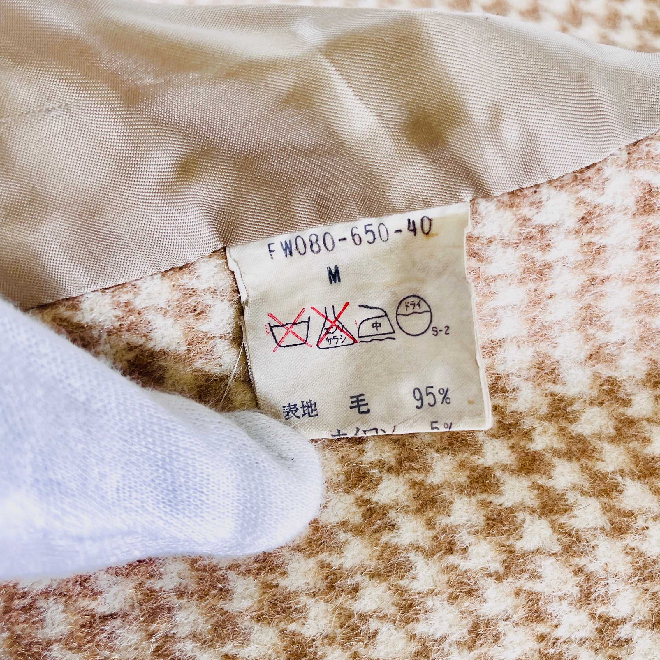 2606 secondhand BURBERRY coat