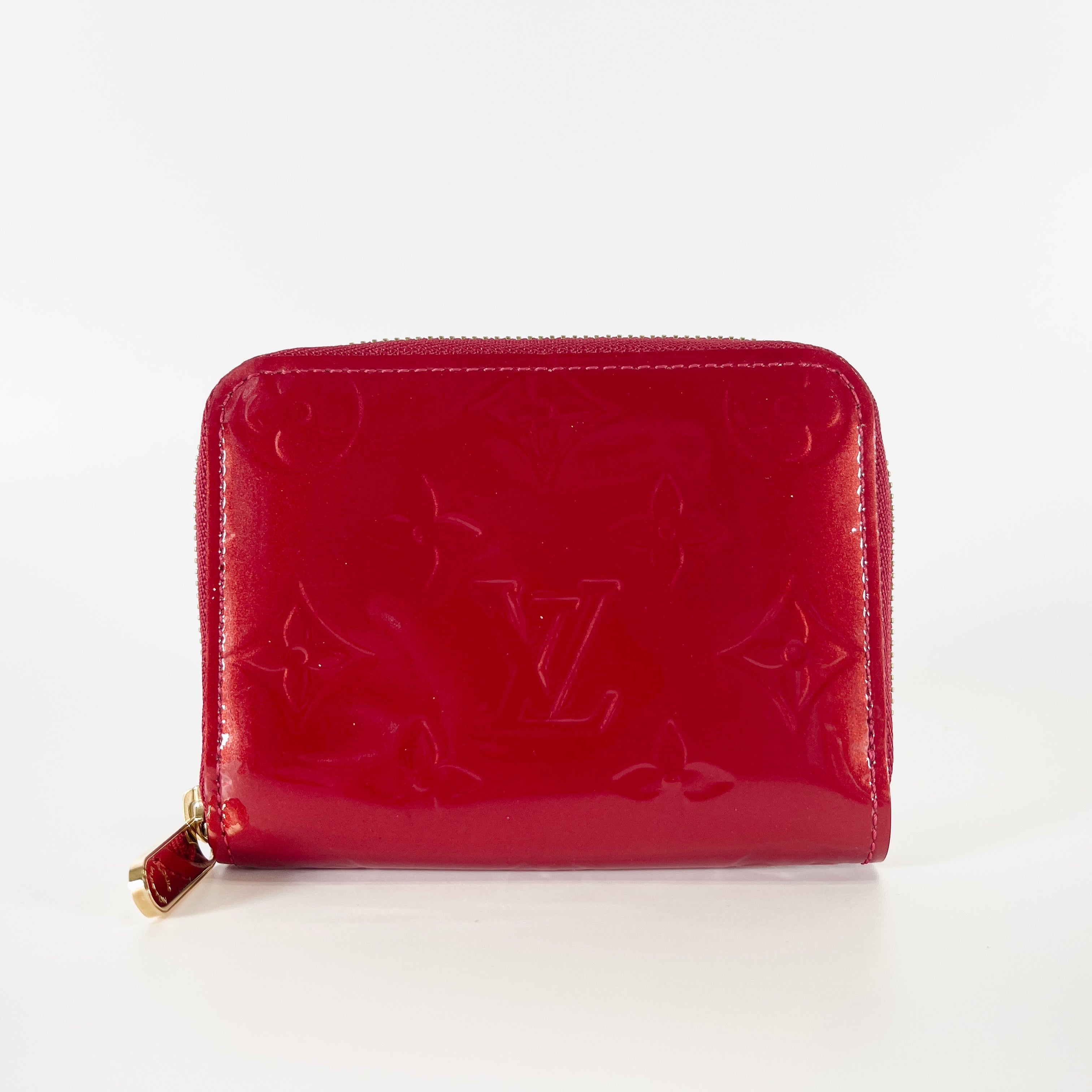 2605 secondhand LV Vernis Zippy Coin Purse