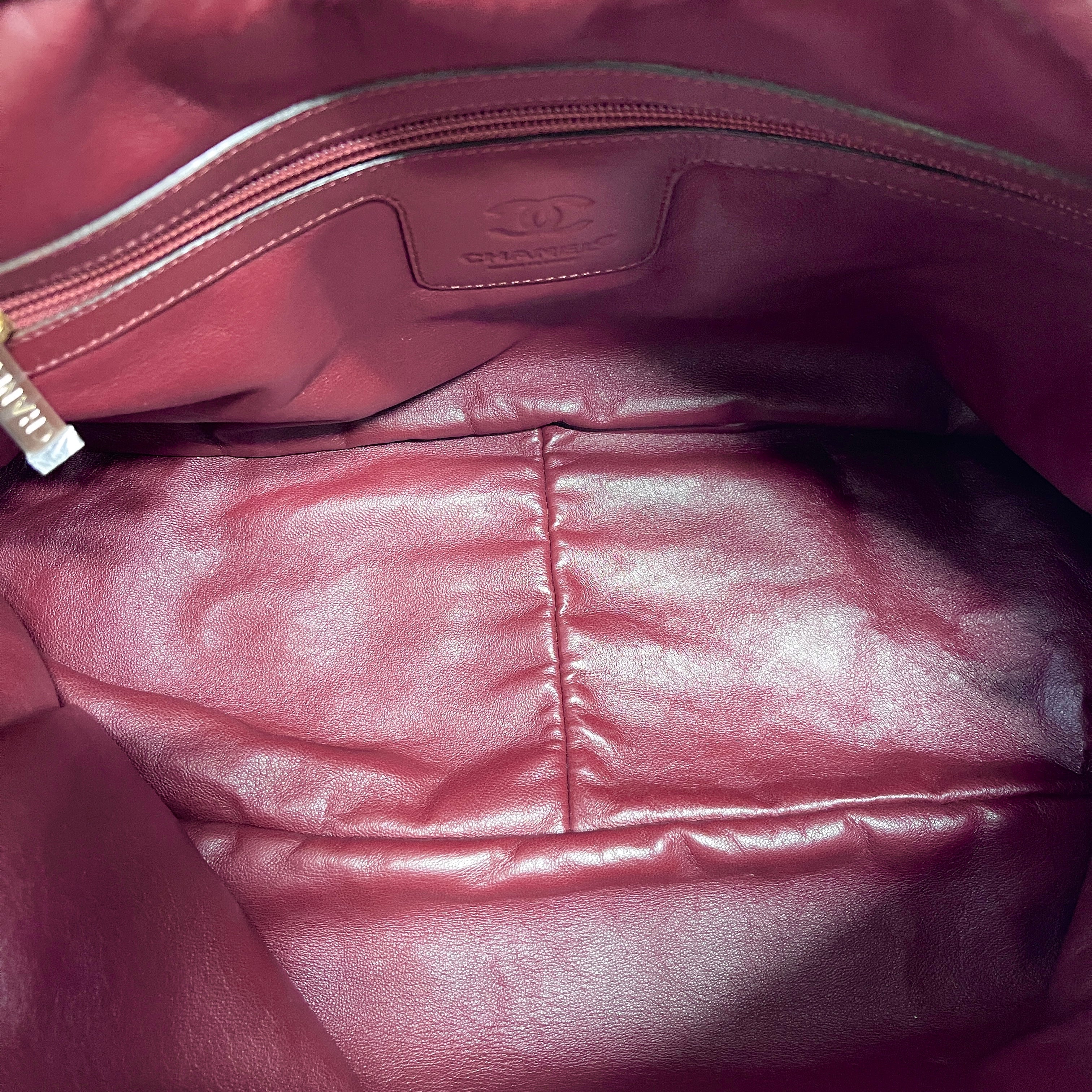2605 secondhand CHANEL Coco Cocoon hand bag