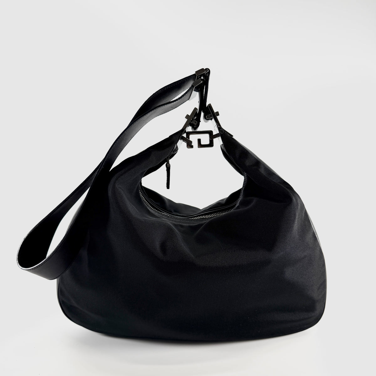 2607 secondhand GUCCI Shoulder bag