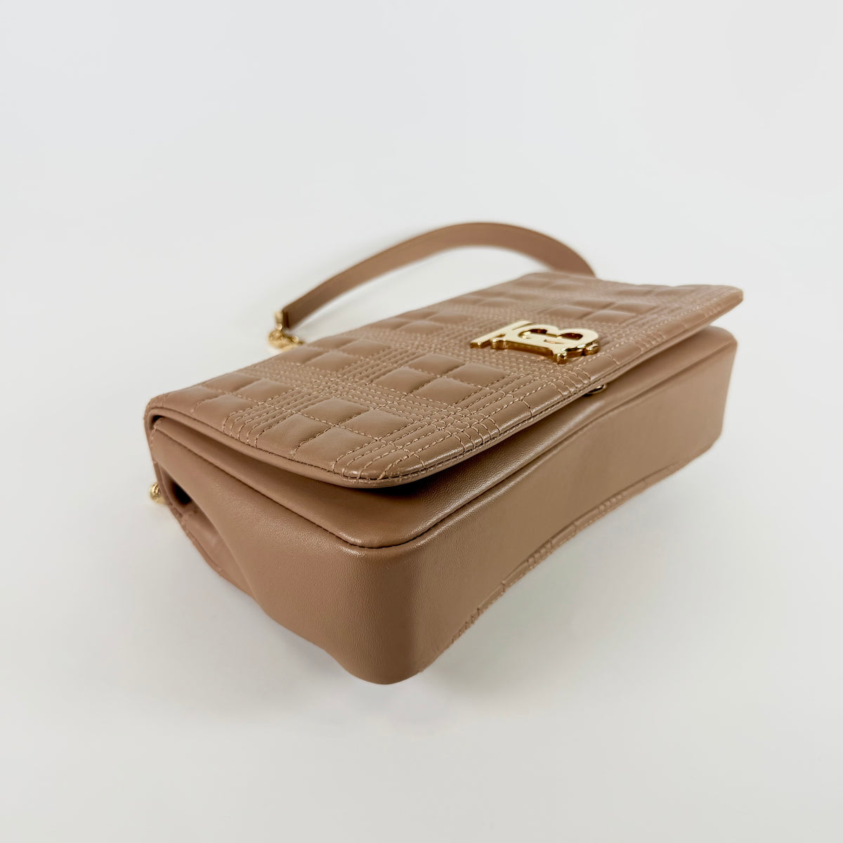 2607 secondhand BURBERRY TB quilting Chain Shoulder Bag beige leather