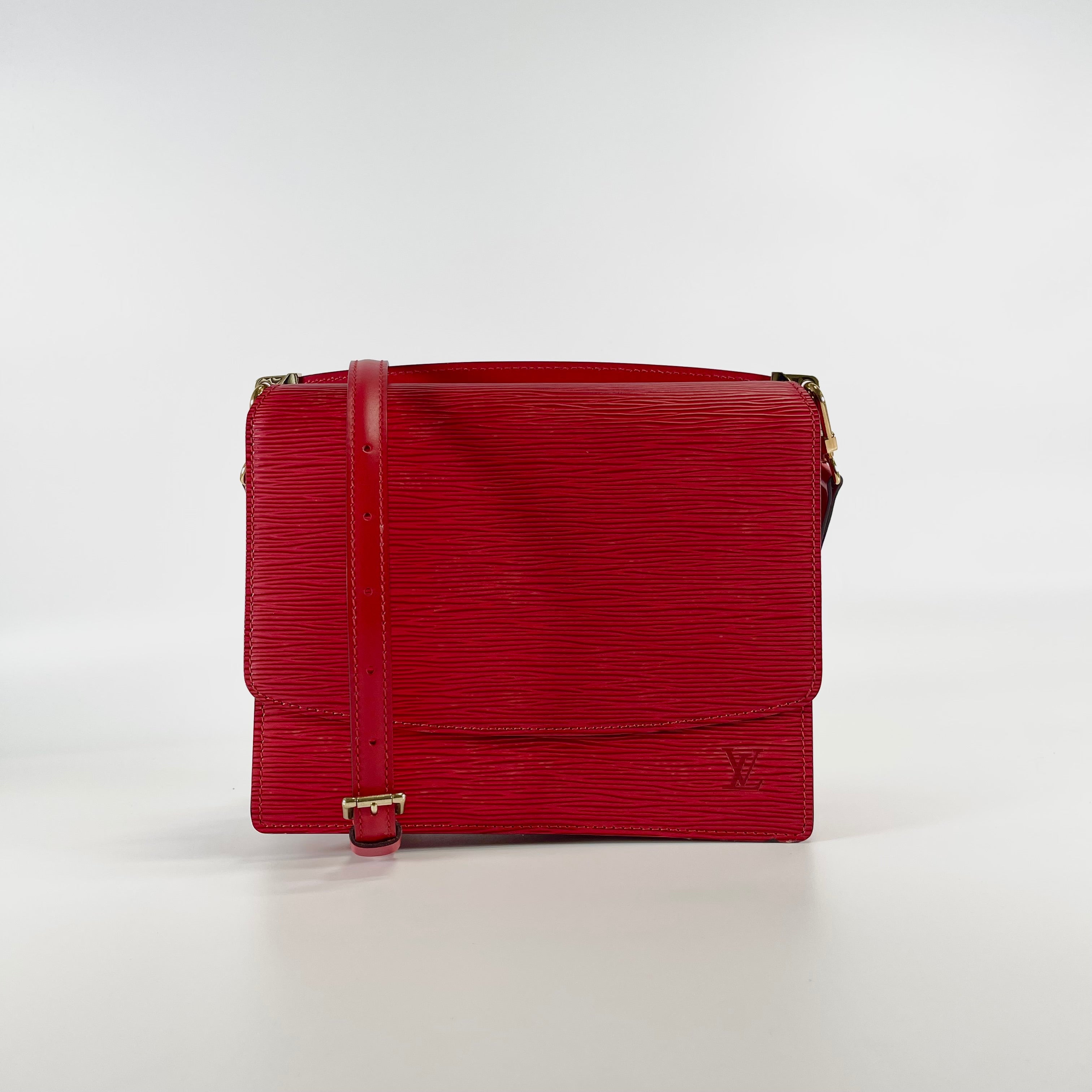 2602 secondhand LV Epi