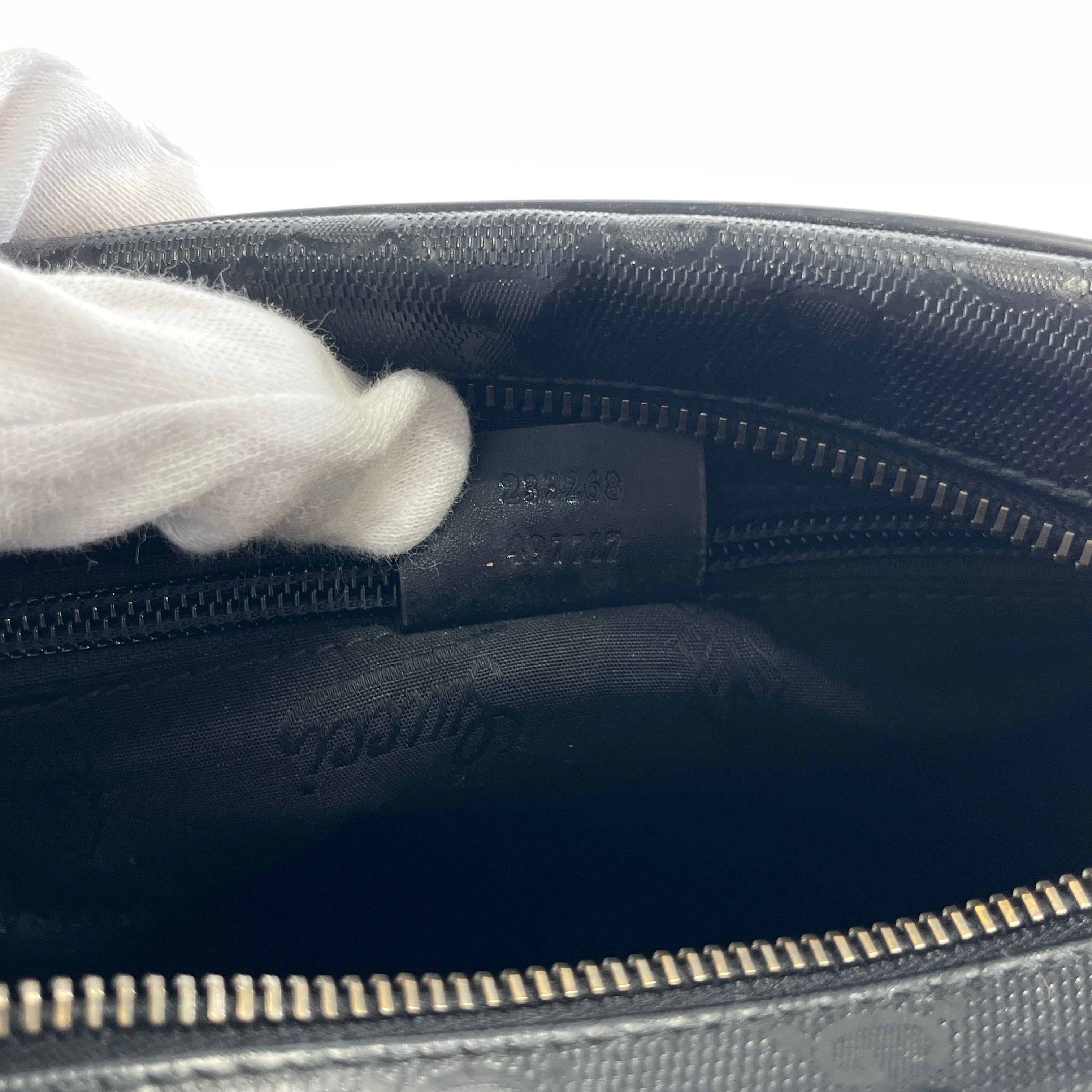 2605 secondhand GUCCI GG Implement Shoulder bag
