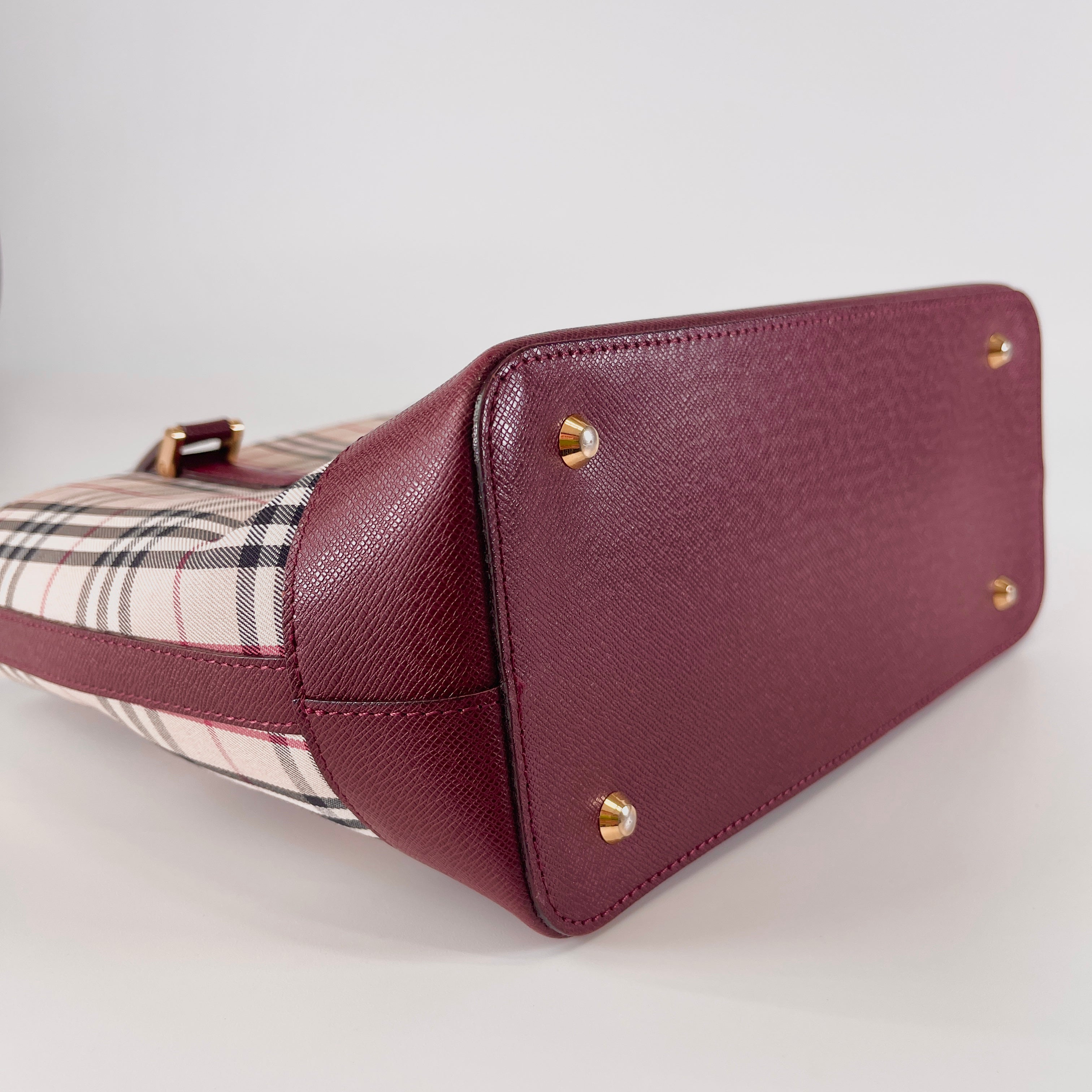 2606 secondhand BURBERRY check hand bag