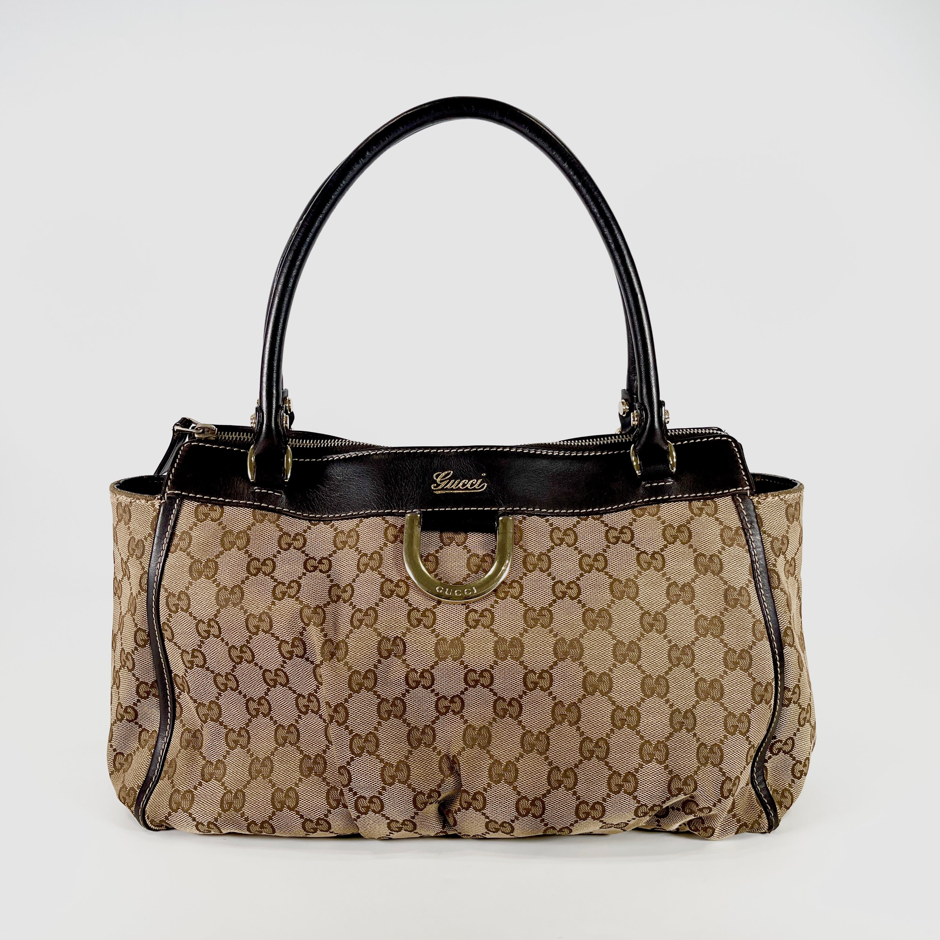 2605 secondhand GUCCI canvas Abby Shoulder bag
