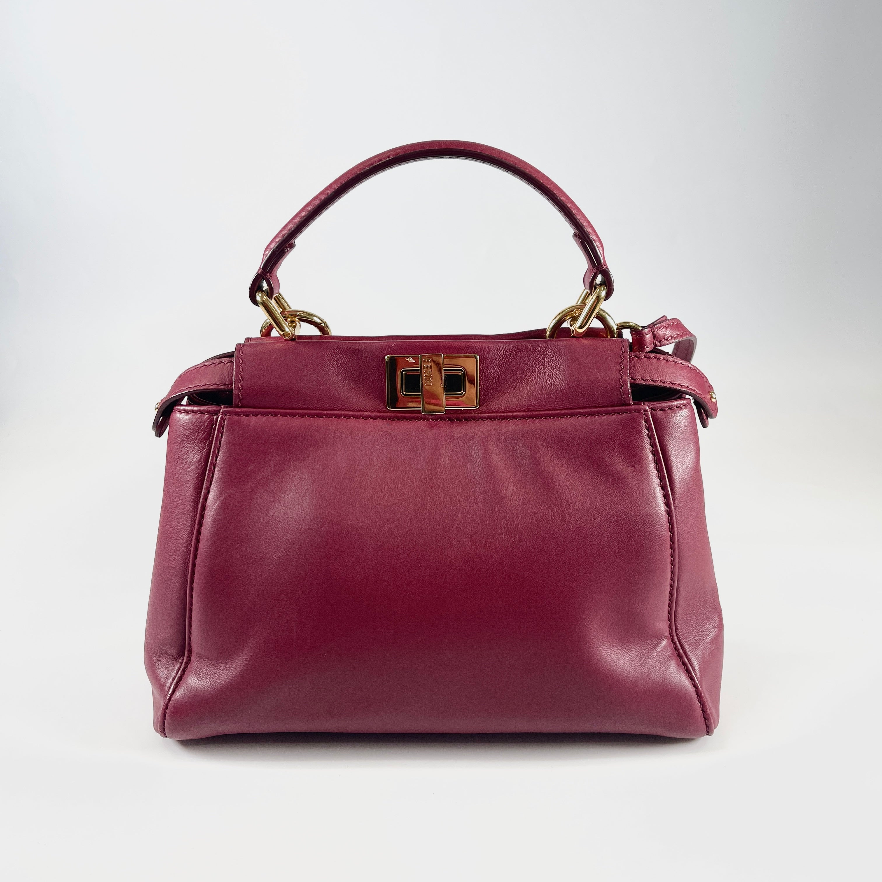 2605 secondhand FENDI Peekaboo mini