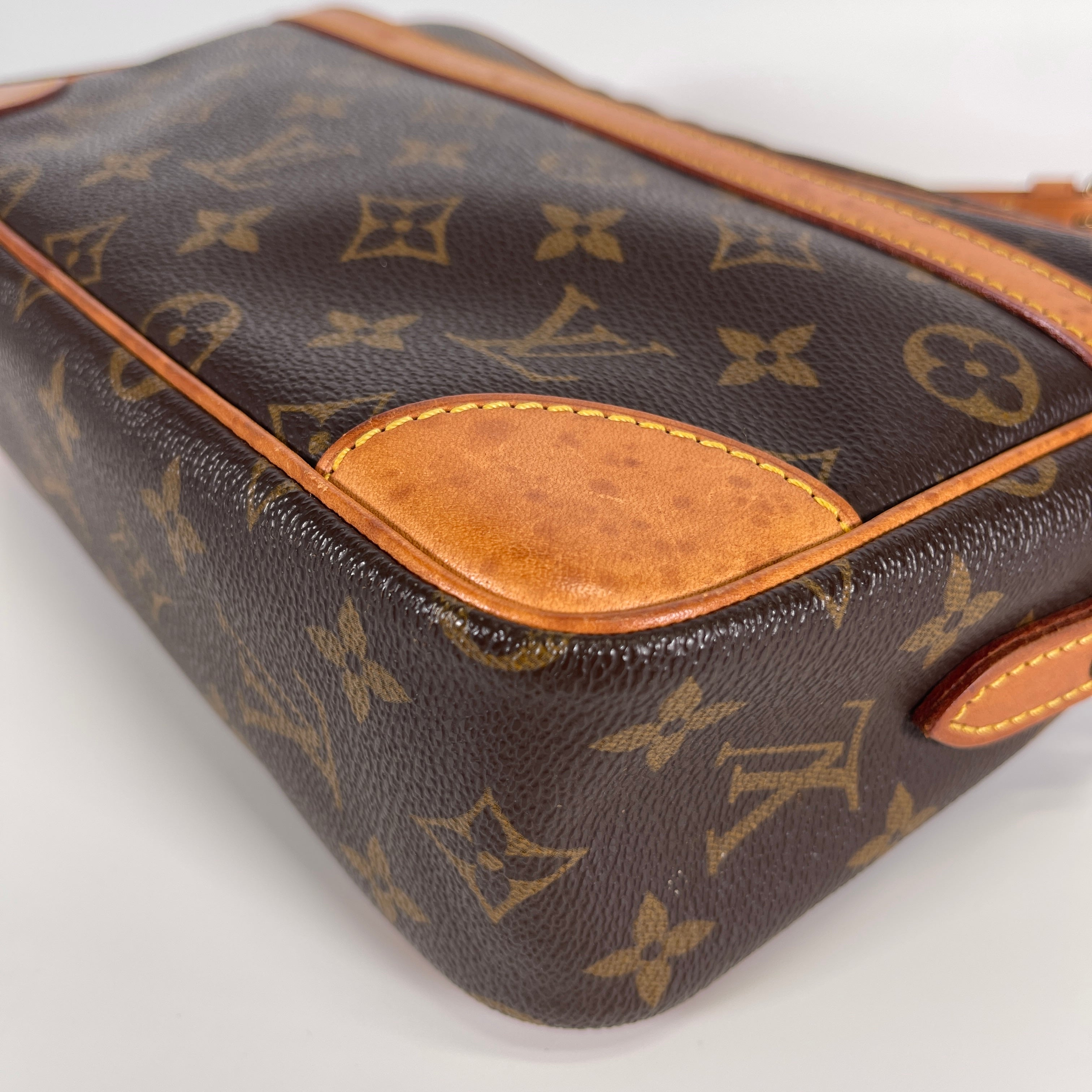 2605 secondhand LV bag / others Trocadero