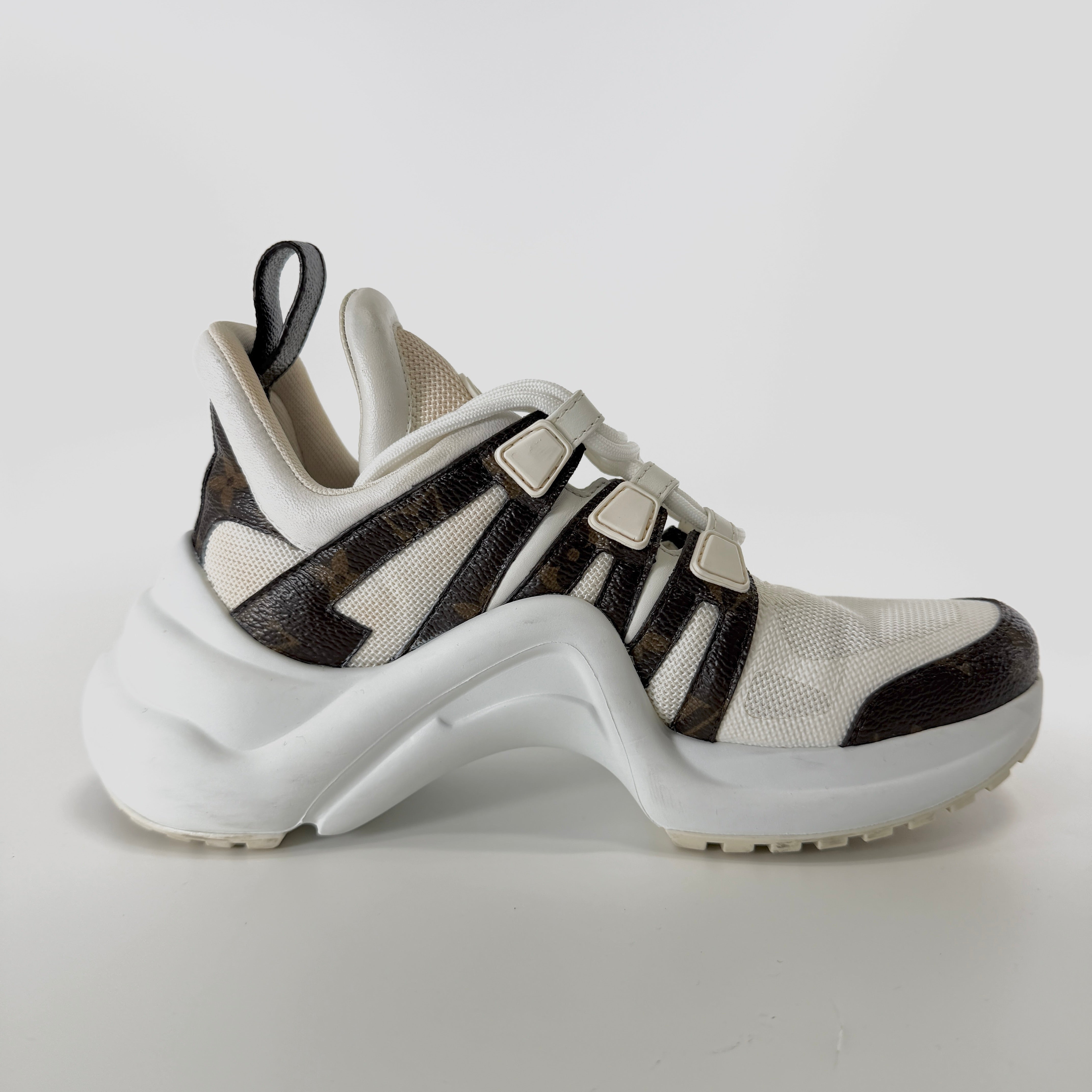 2607 secondhand LV Light line 21 year leather × fabric sneakers 36 Women's Brown white CL0211 Monogram mesh