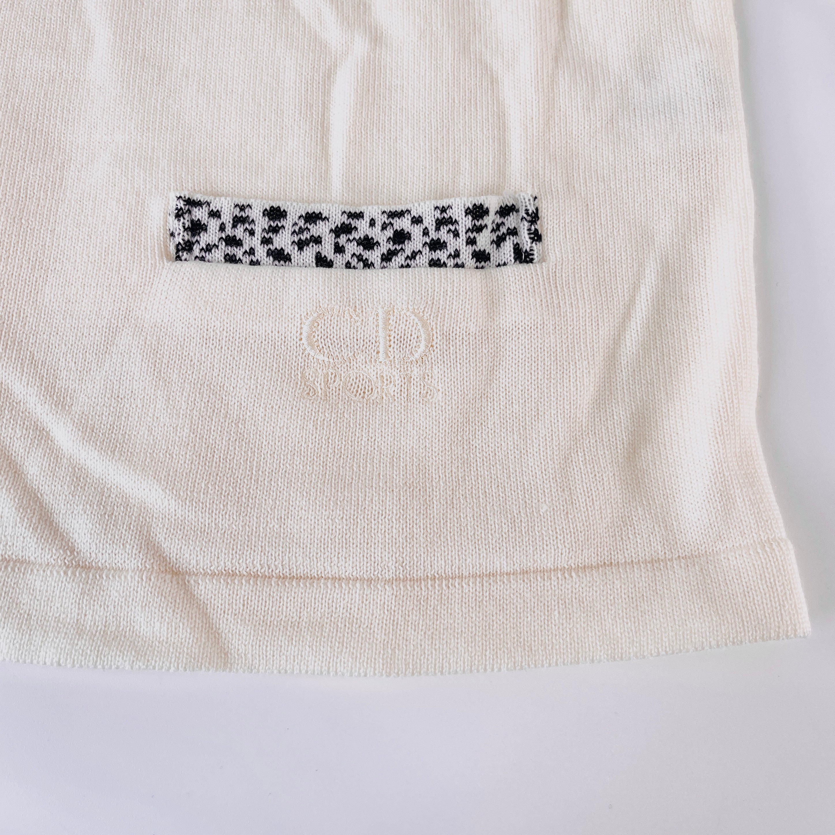 2606 secondhand CD knit sweater Unused tag With Tops
