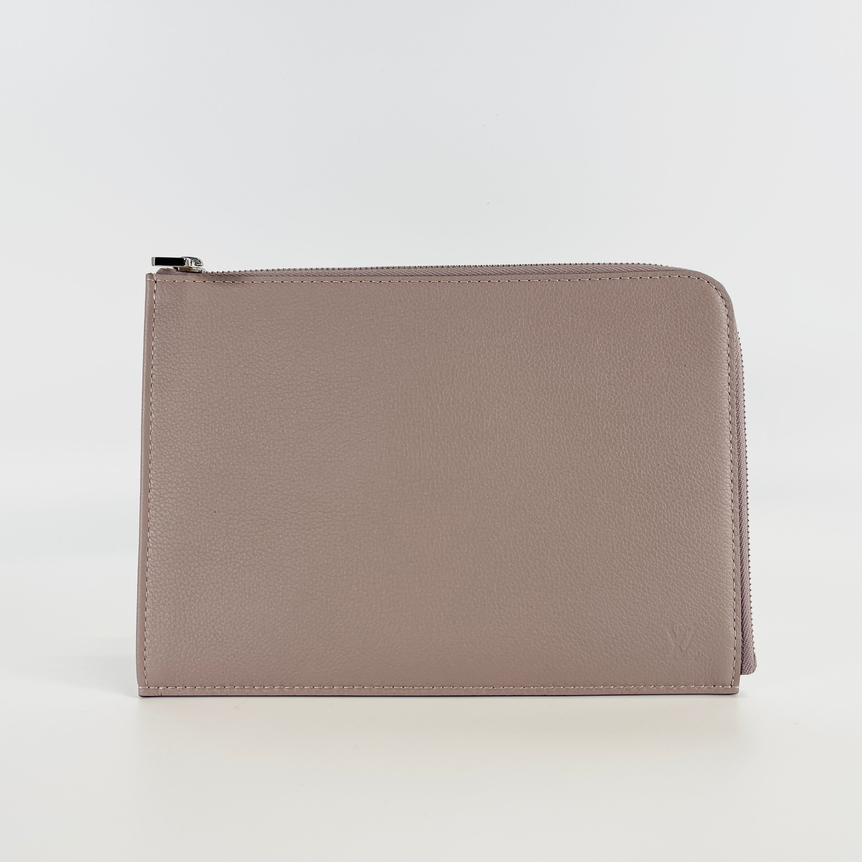 2605 secondhand LV brand bag R99760 Pochette Joules PM TH4147