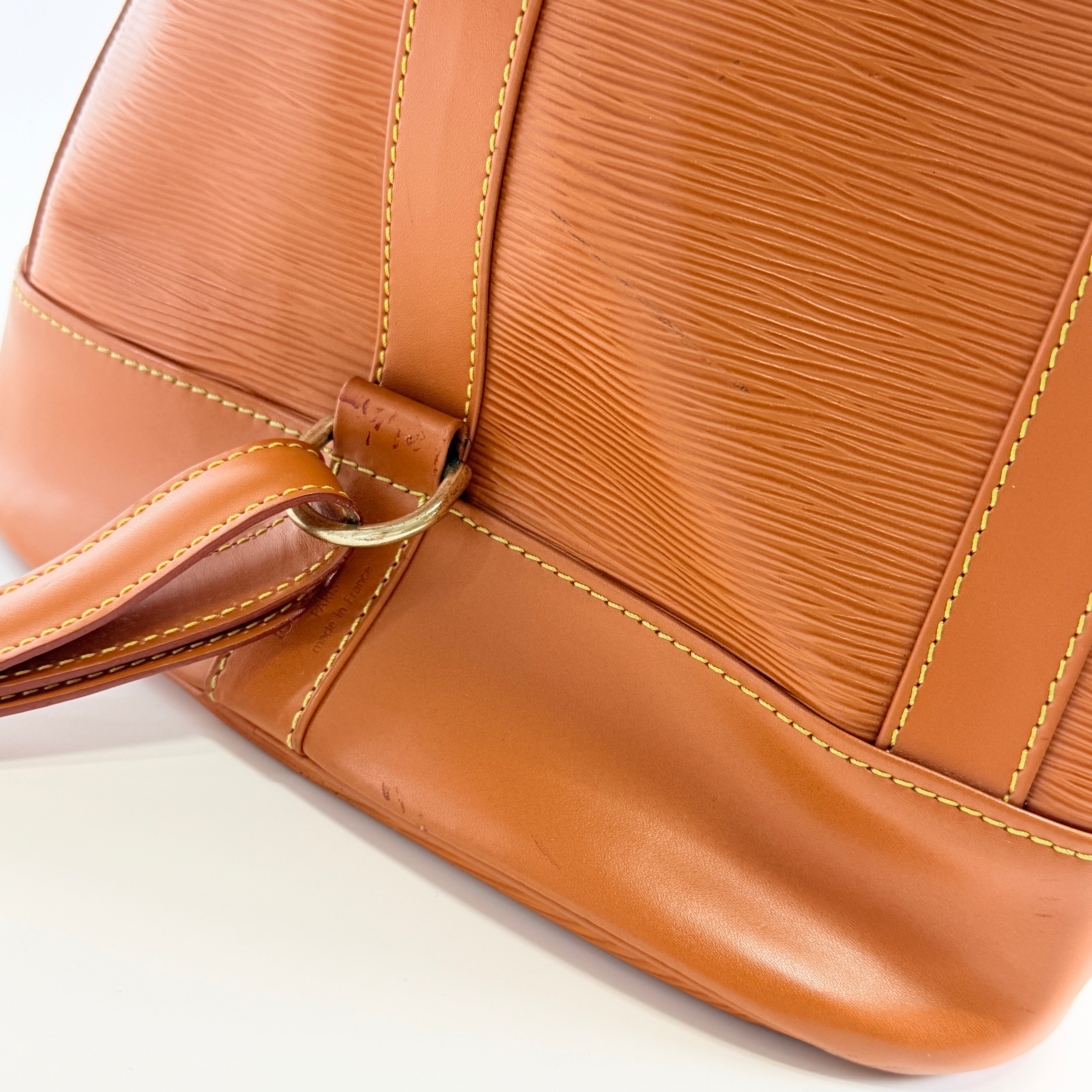 2608 secondhand LV Epi Randonnee PM