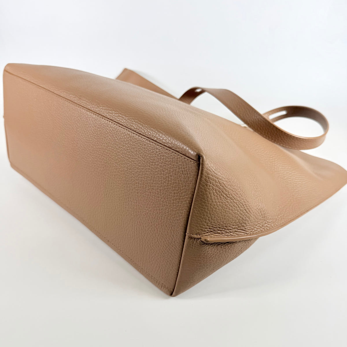 2608 secondhand FRULA Tote Bag