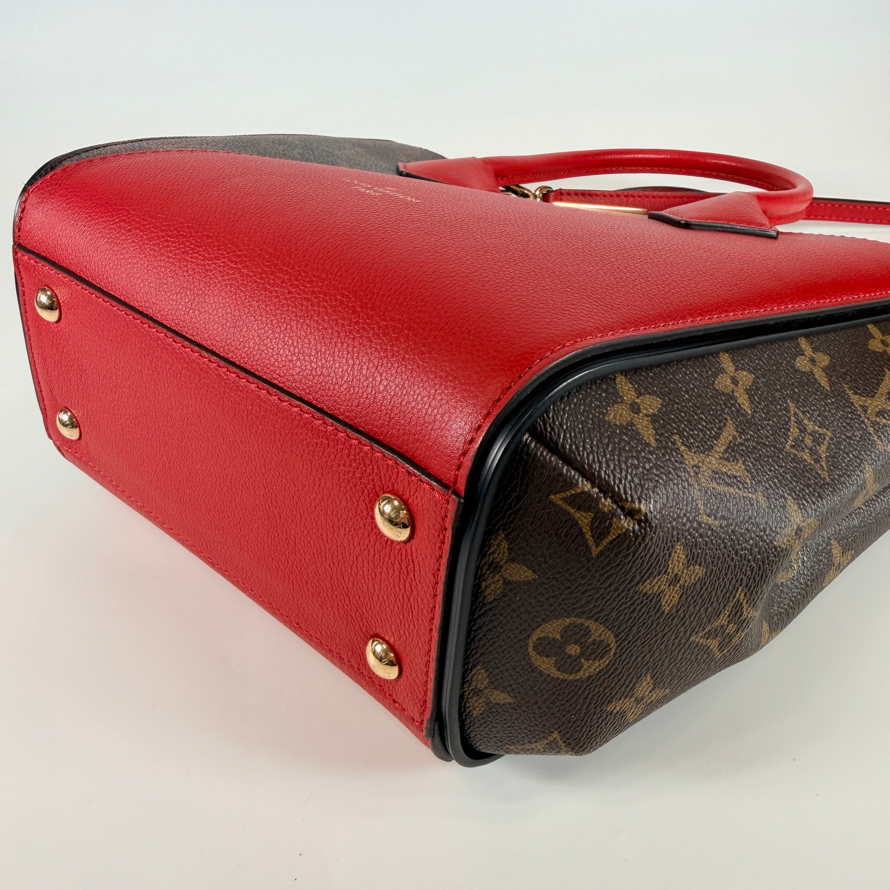 2606 secondhand LV Monogram mono PM Threes DU1146 strap