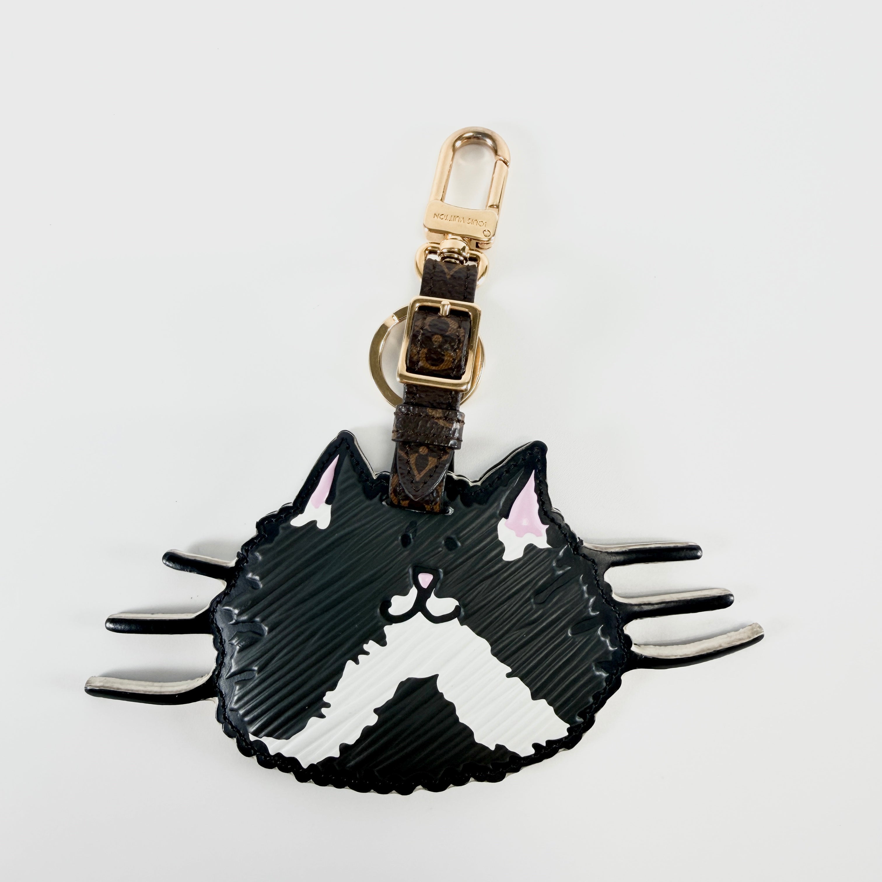 2605 secondhand LV Monogram MP2282 Porto Ad Cat grams key ring Brown CX0198