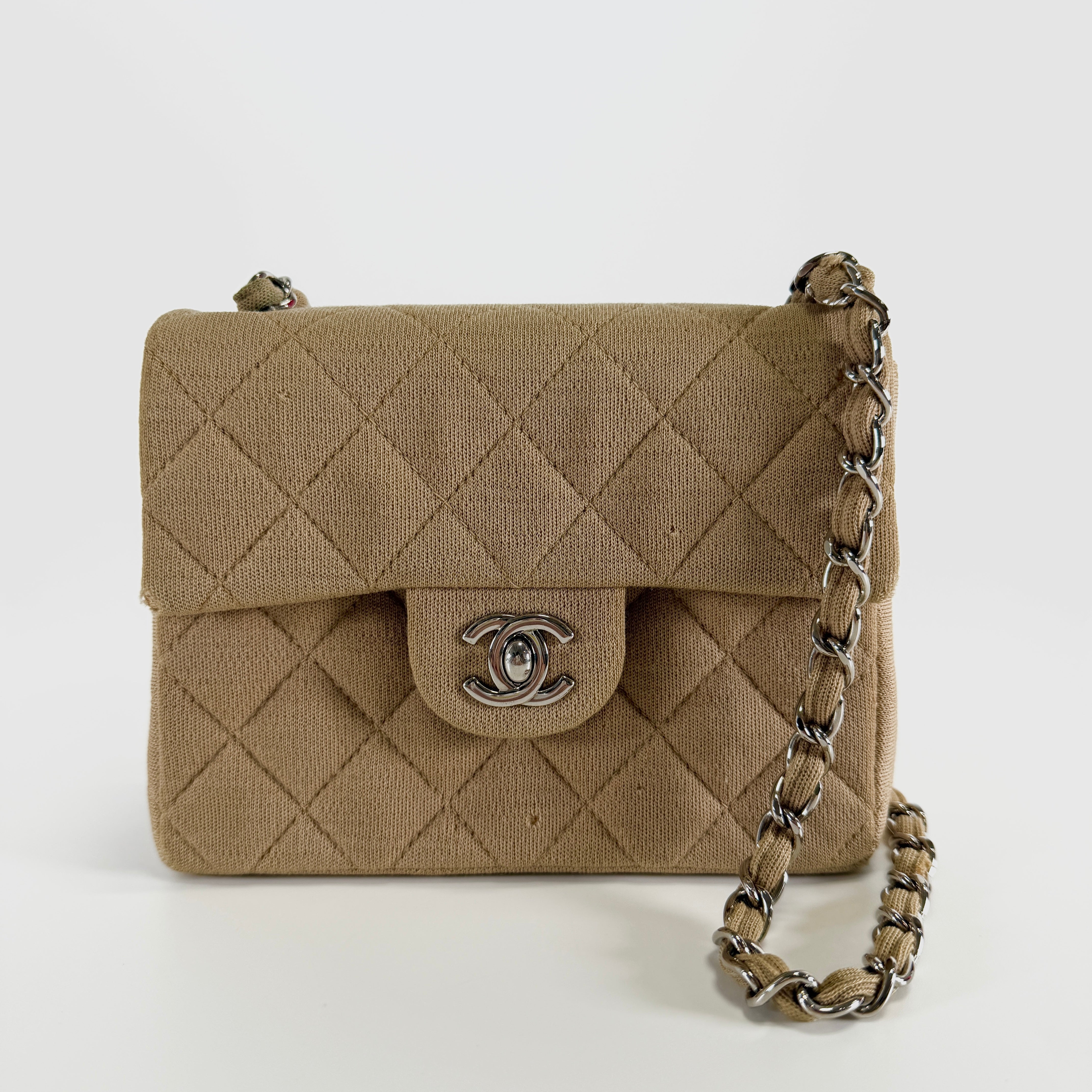 2607 secondhand CHANEL mini Matelasse Chain Shoulder Bag