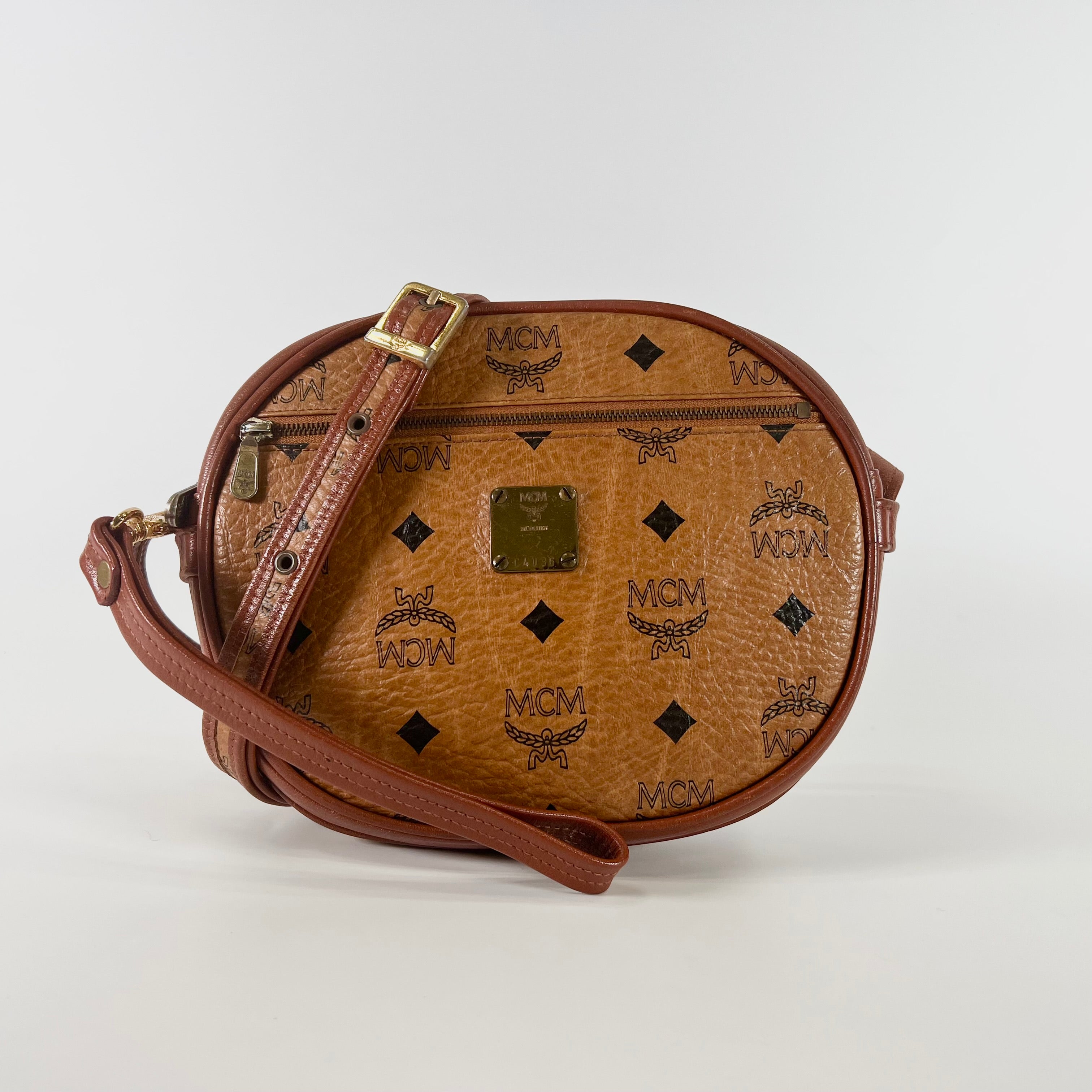 2604 secondhand MCM Shoulder bag