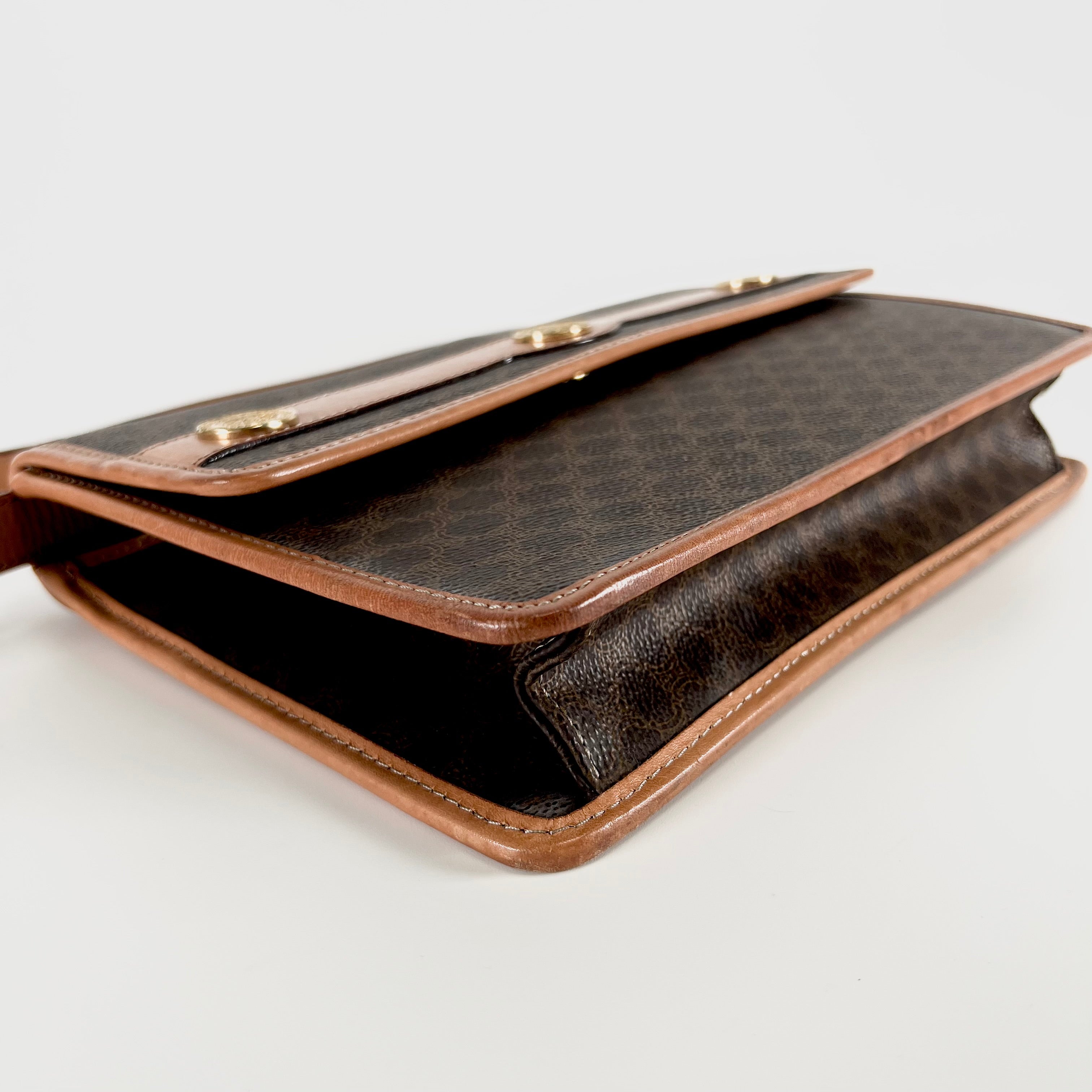2606 secondhand CELINE Macadam Shoulder bag