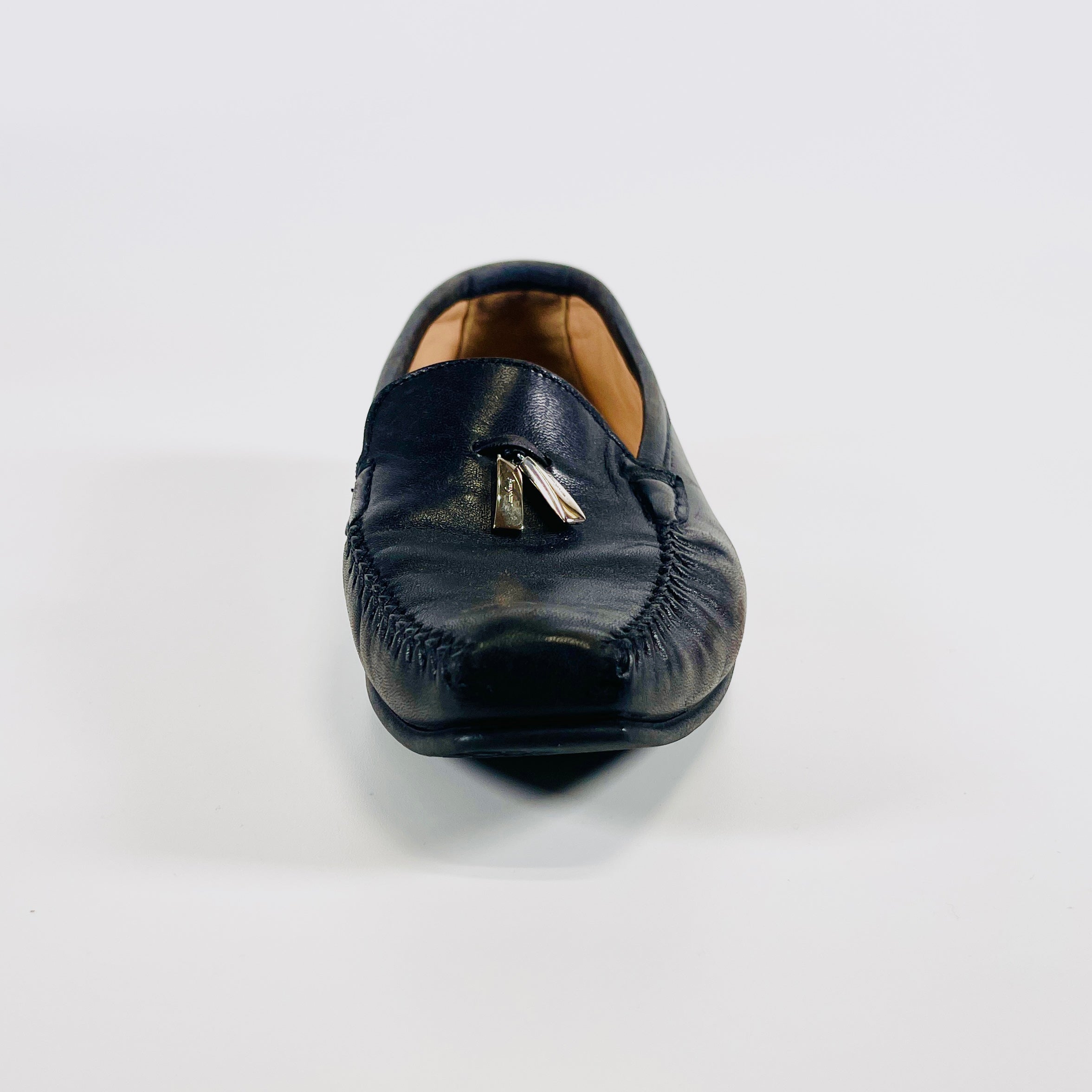 2606 secondhand loafers Salvatore Ferragamo size 6