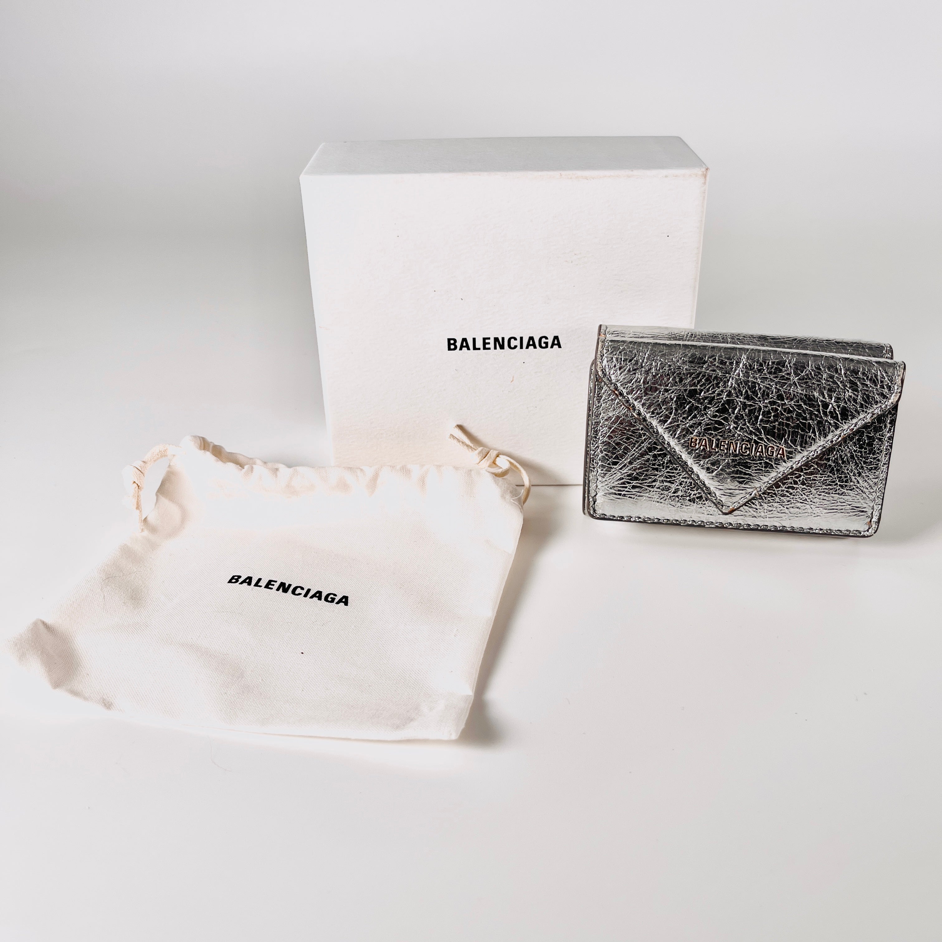 2605 secondhand BALENCIAGA paper mini Wallet