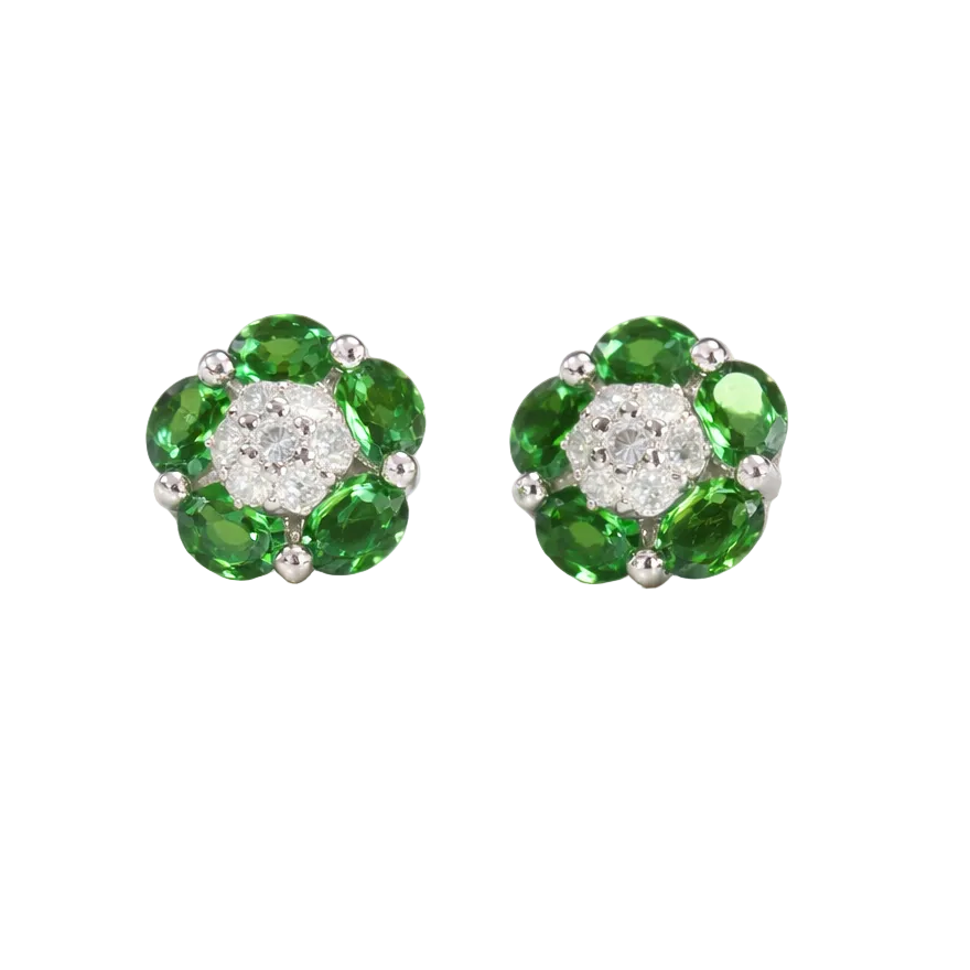 2605 secondhand K18WG earrings 　GG0.83/D0.15 　2.45g
