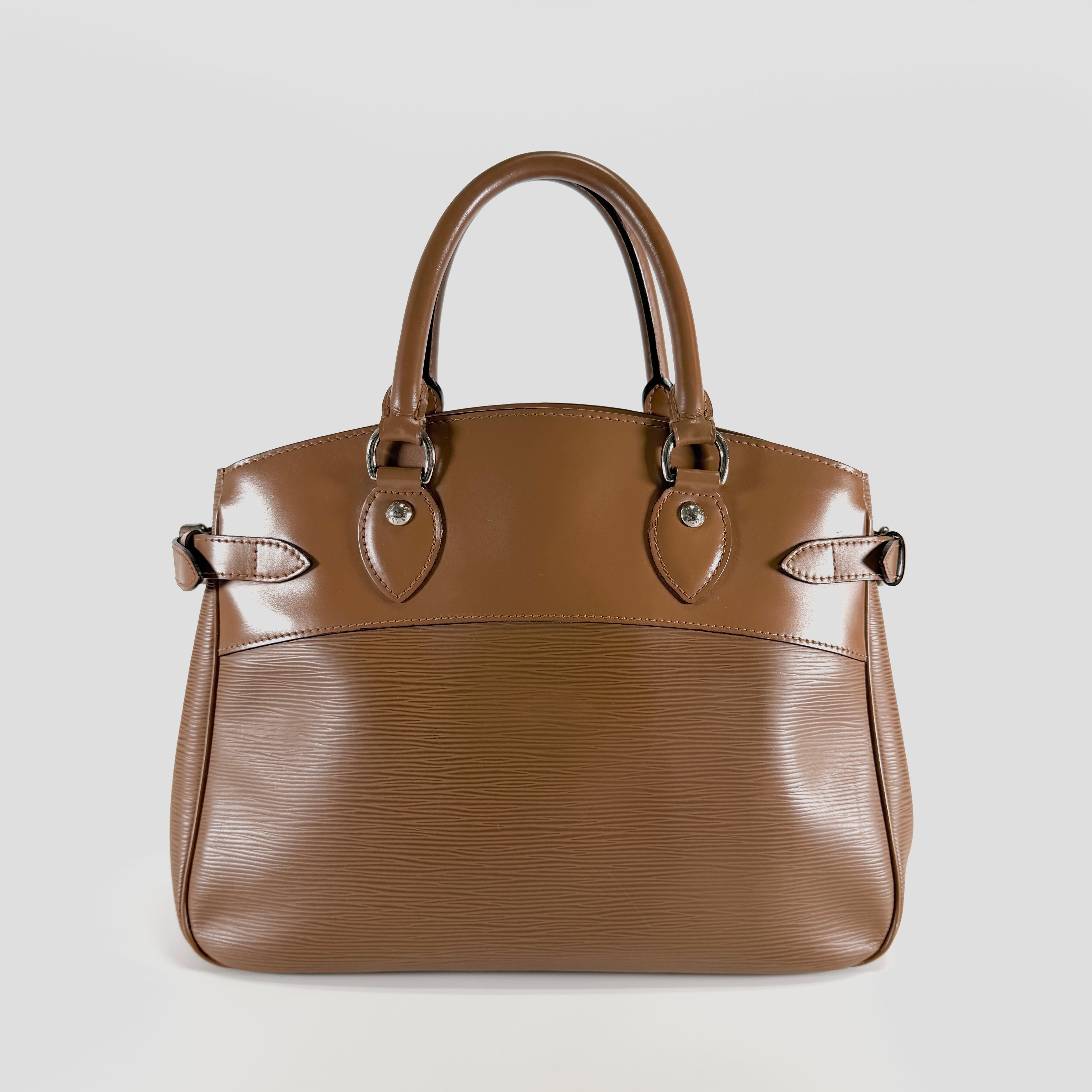 2605 secondhand LV Epi