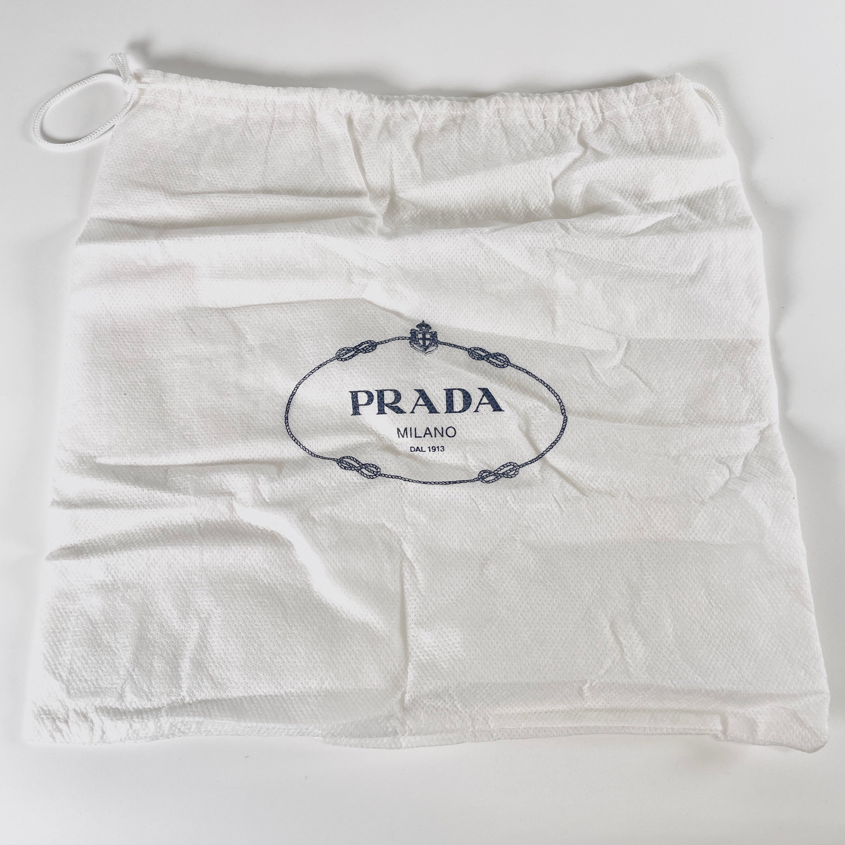 2607 secondhand PRADA Chain Shoulder Bag