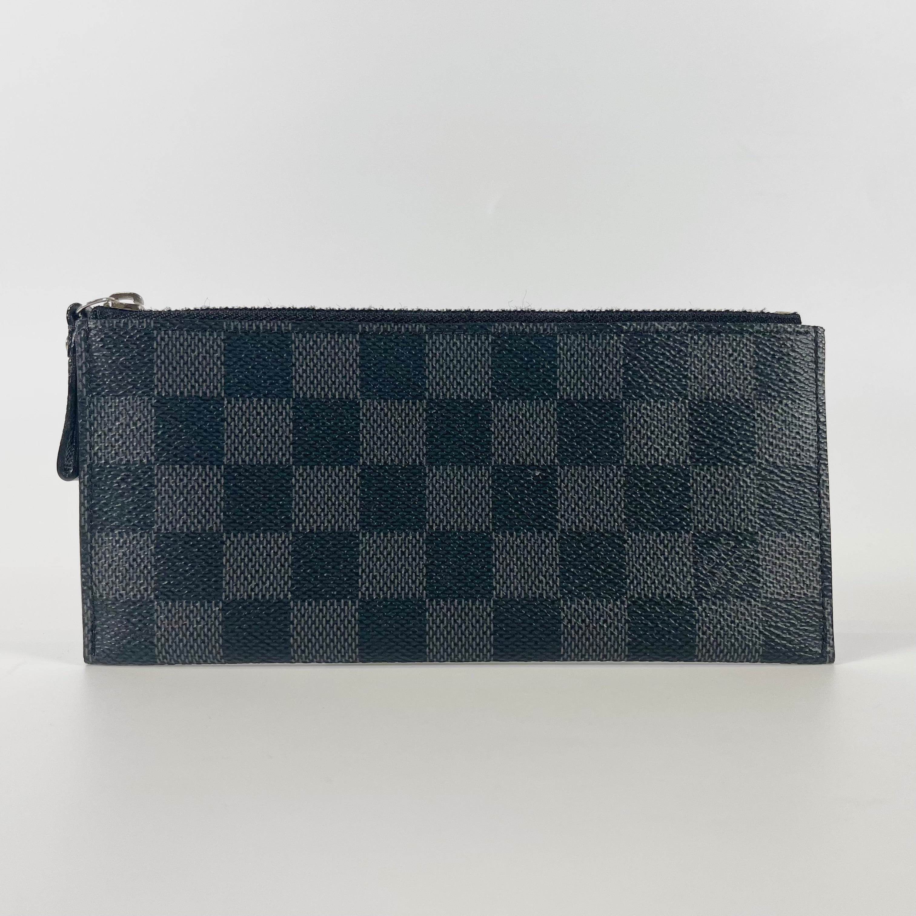 2511 Louis Vuitton Accessories Accordion Case Damier Graffiti
