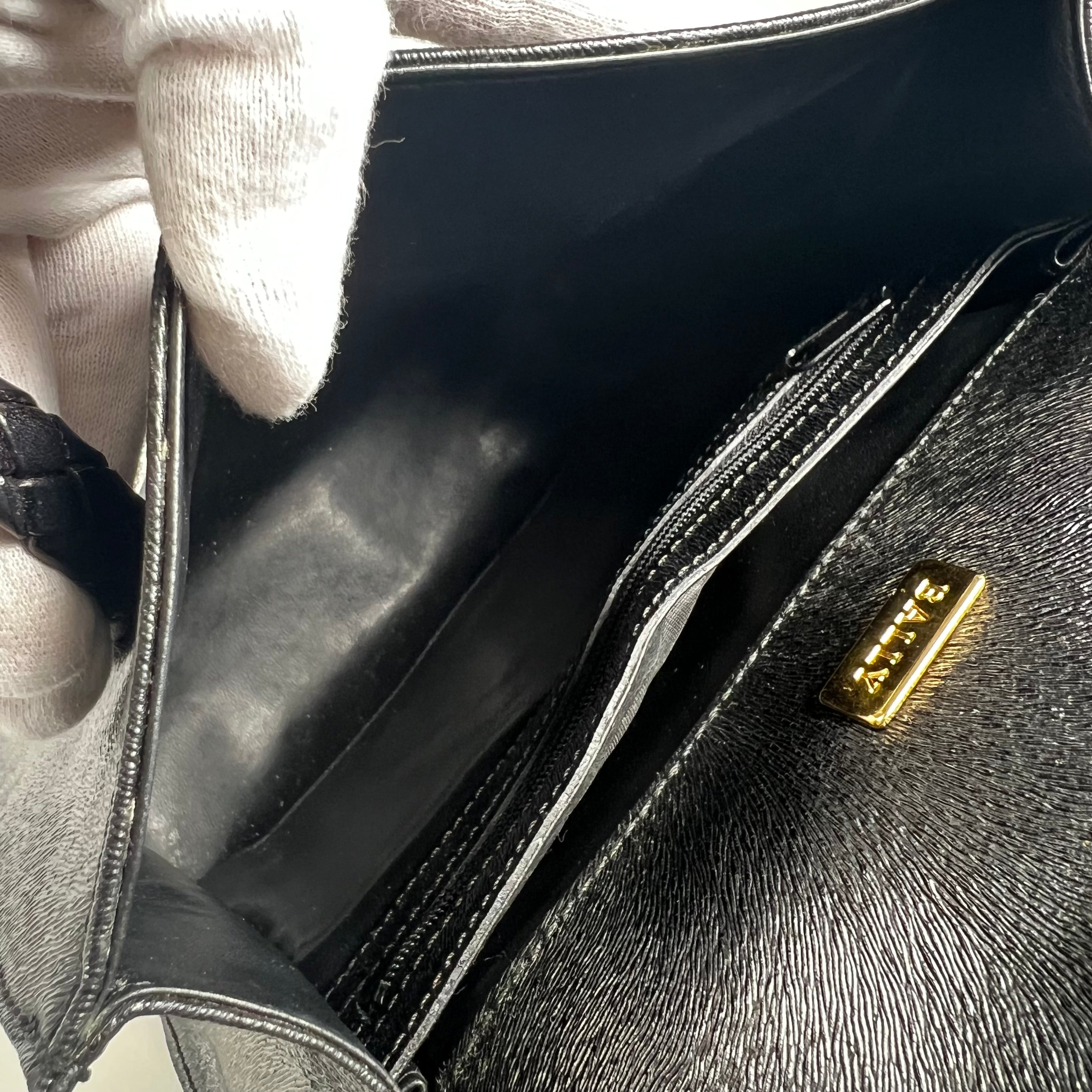 2606 secondhand BALLY hand bag