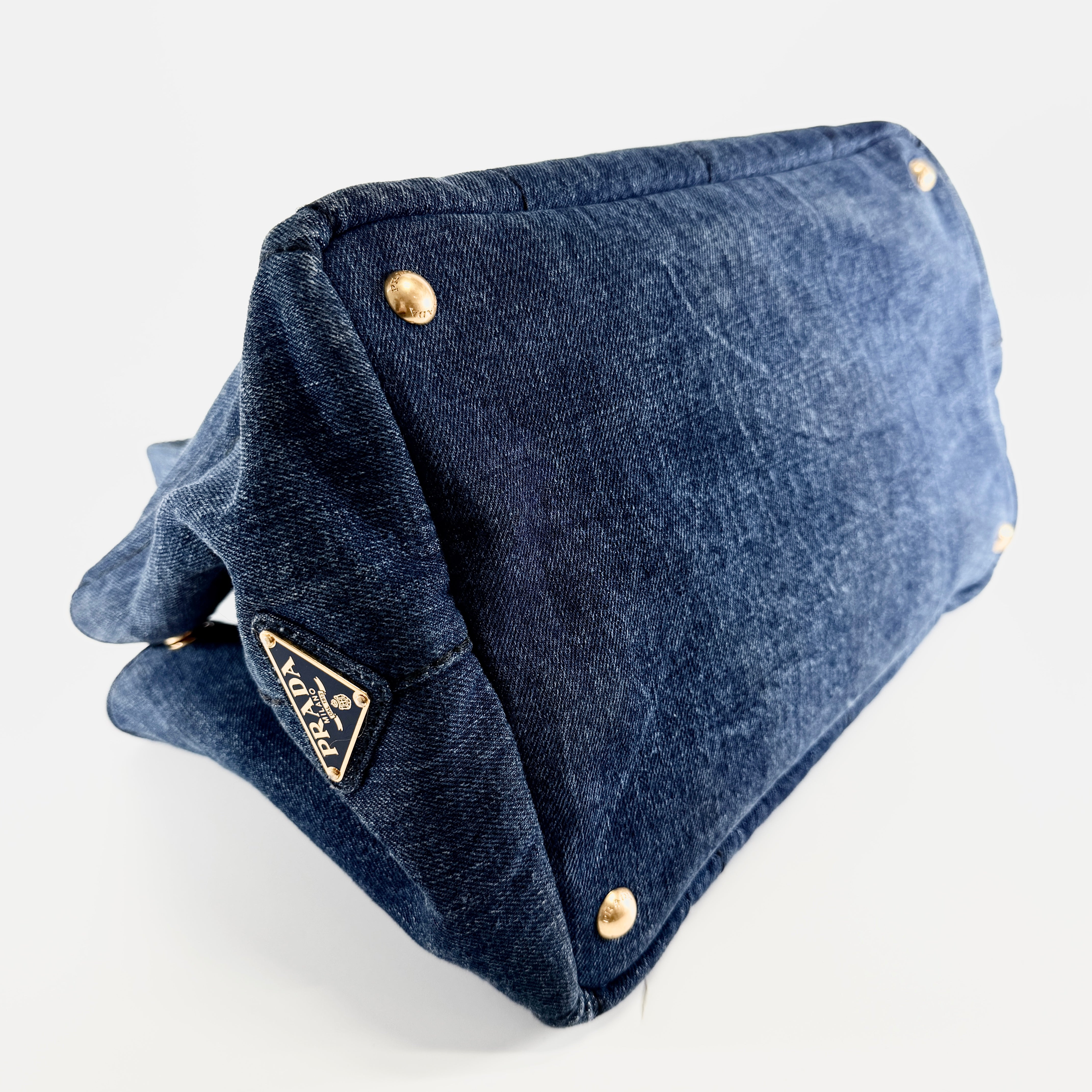 2605 secondhand PRADA Shoulder bag