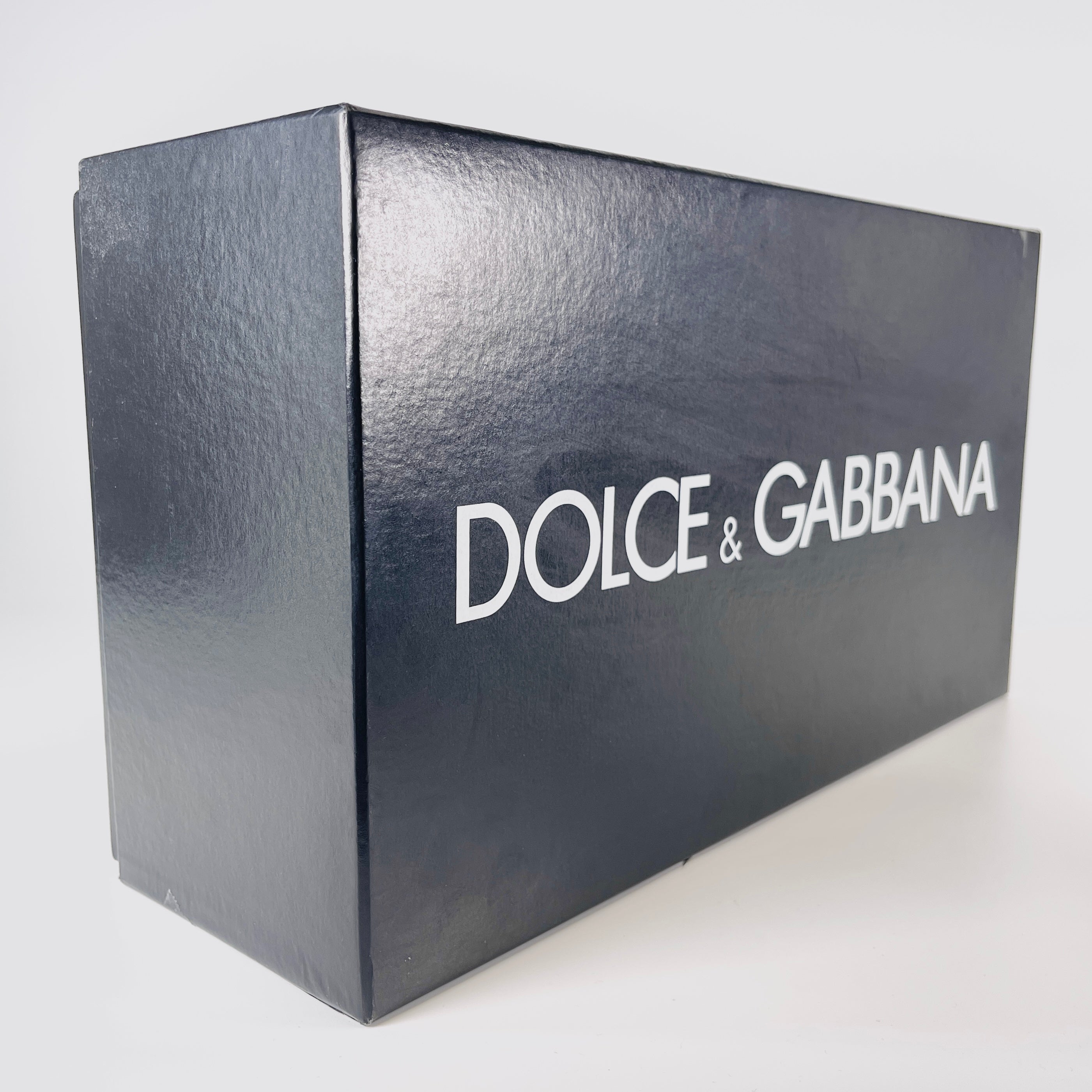 2606 secondhand D&G Loafers logo plate enamel fur