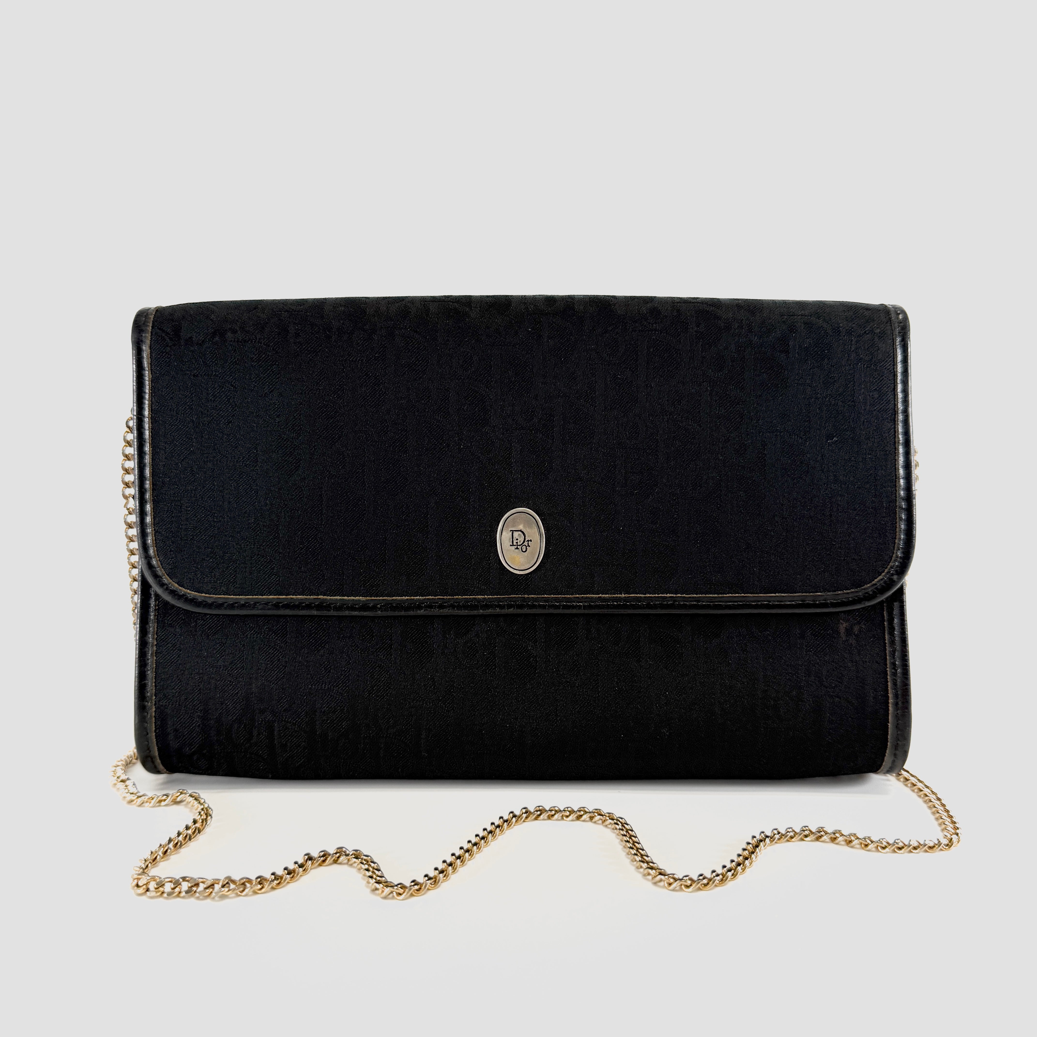 2608 secondhand CD Trotter Chain Shoulder Bag