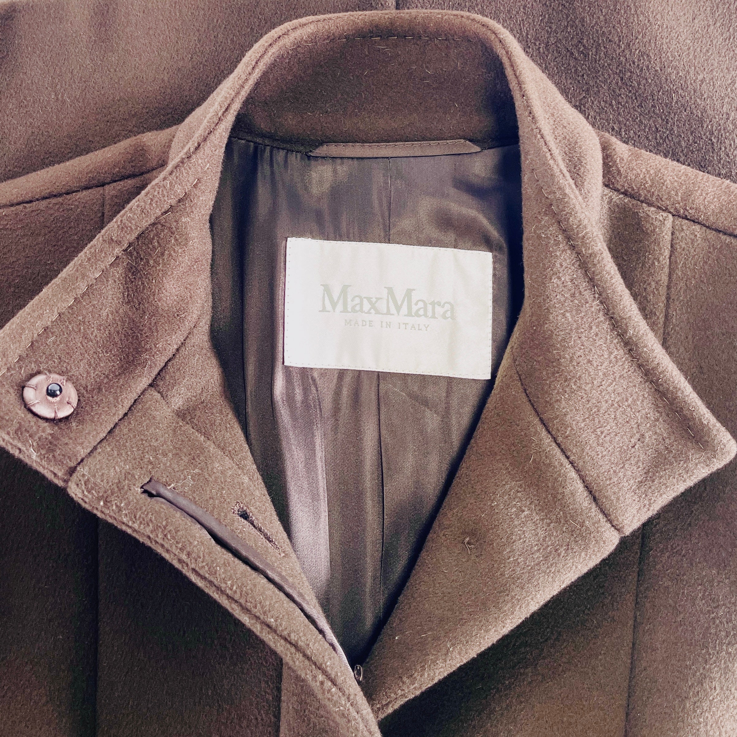 2606 secondhand MAX MARA coat 101603