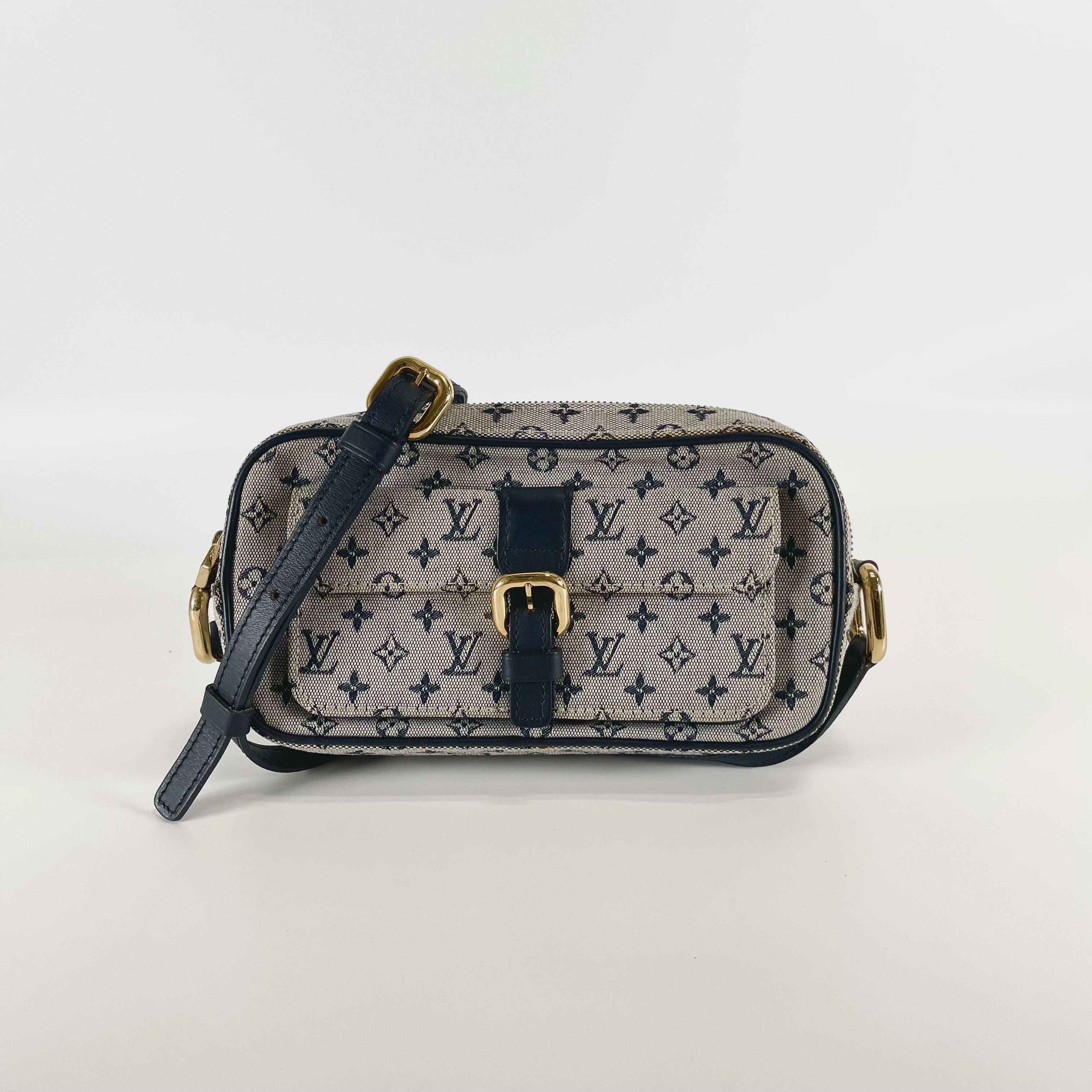 2602 secondhand LV Monogram Mini Juliet MM