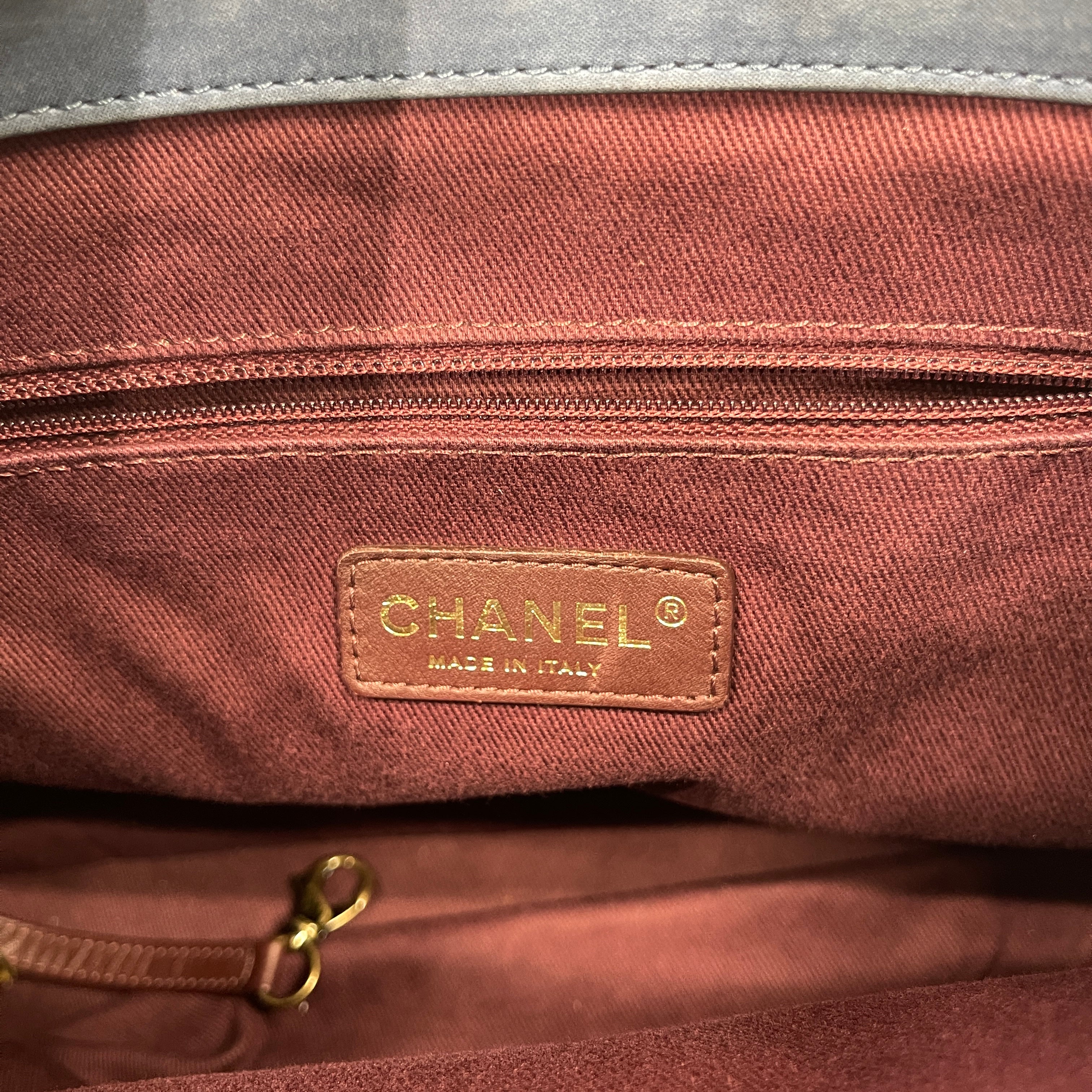 2604 secondhand CHANEL Tote Bag