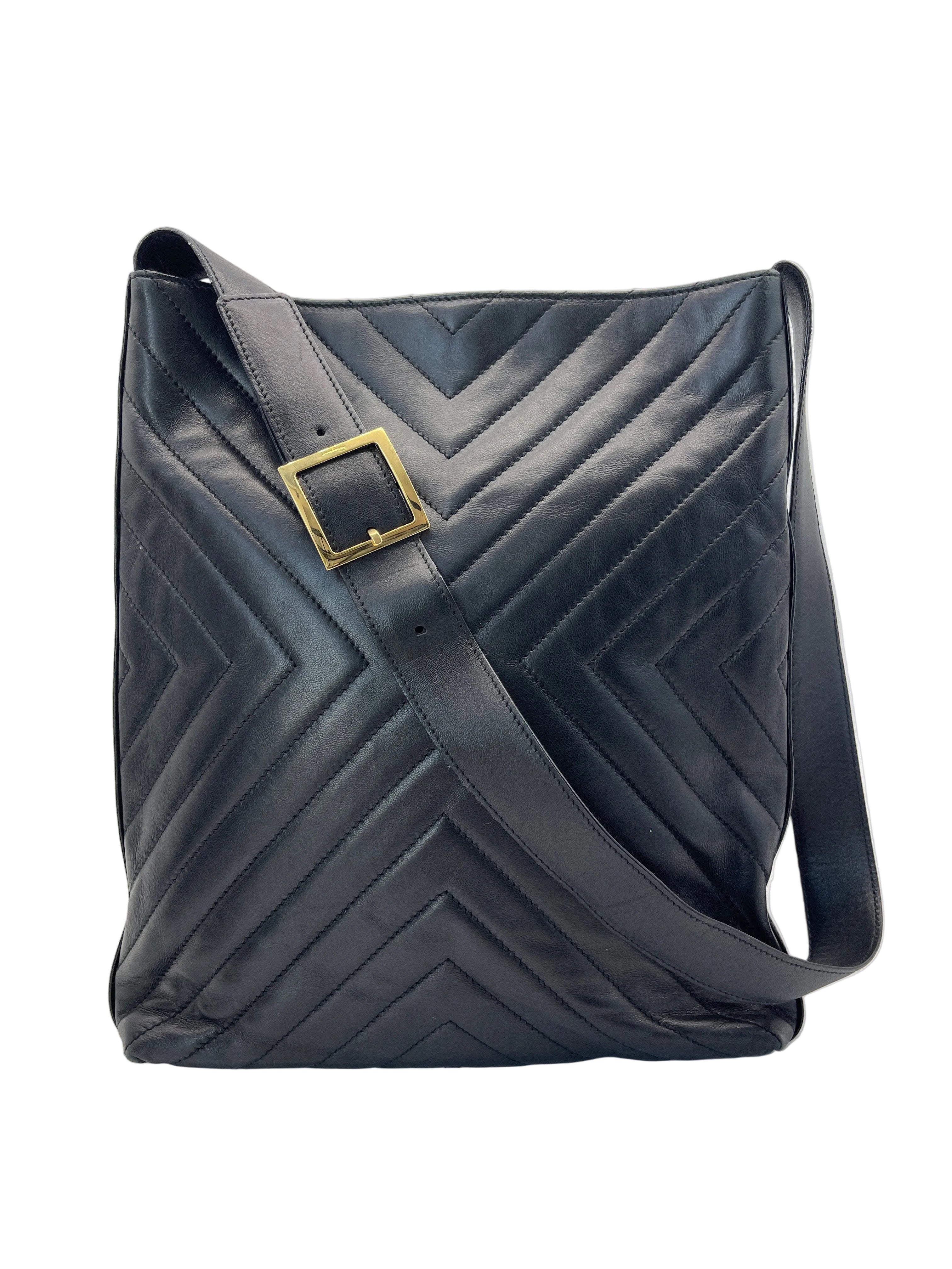 2511 Ferragamo Shoulder Bag Shoulder Bag