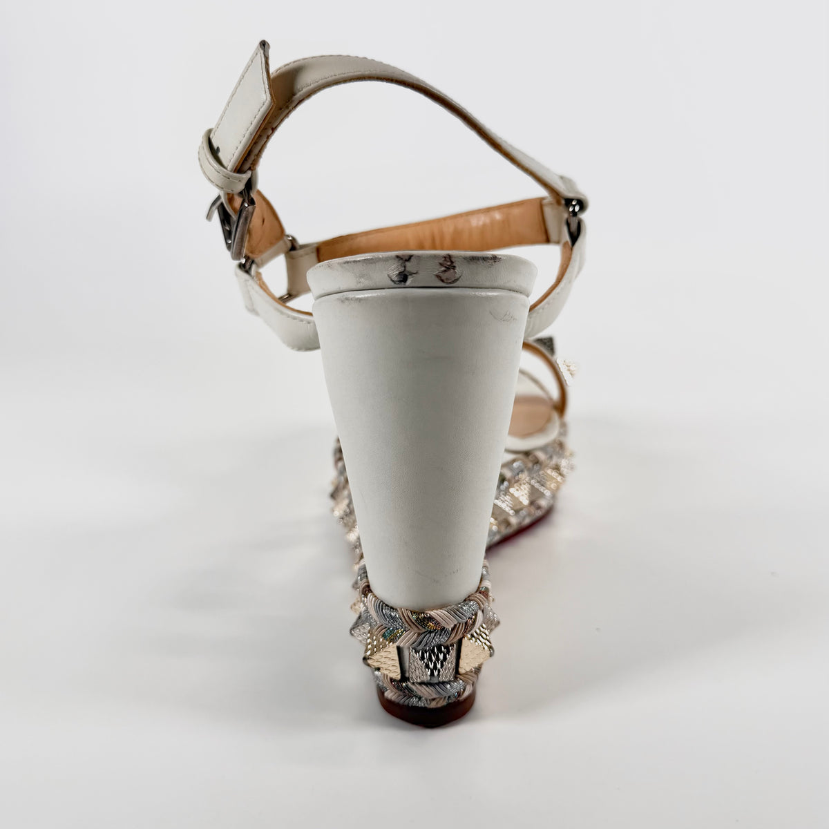 2607 secondhand Christian LouboutinChristian Louboutin Kuro leather Wedge sole Sandals 39 Women's white spy studs drawstring dust bag parts ? Galle