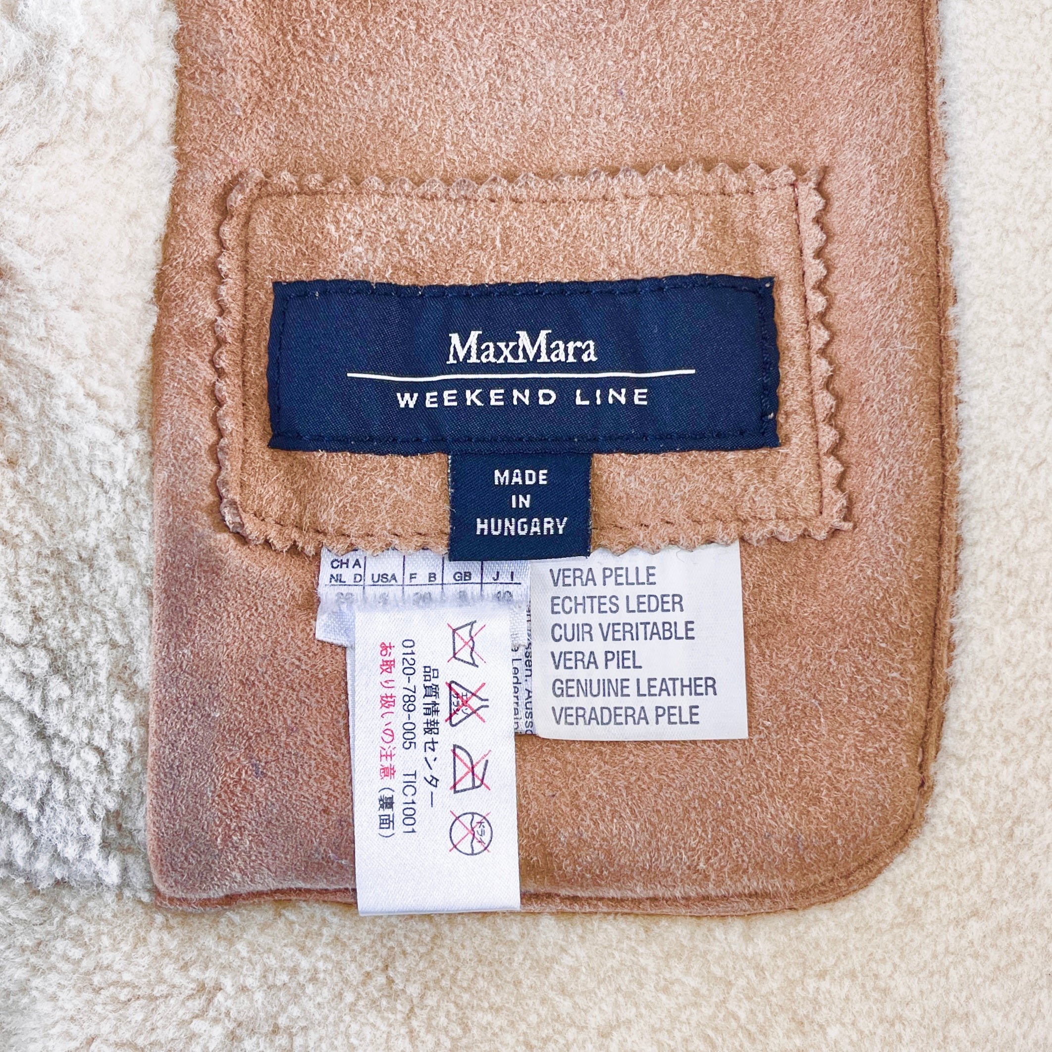 2606 secondhand MAX MARA WEEK END LINE coat