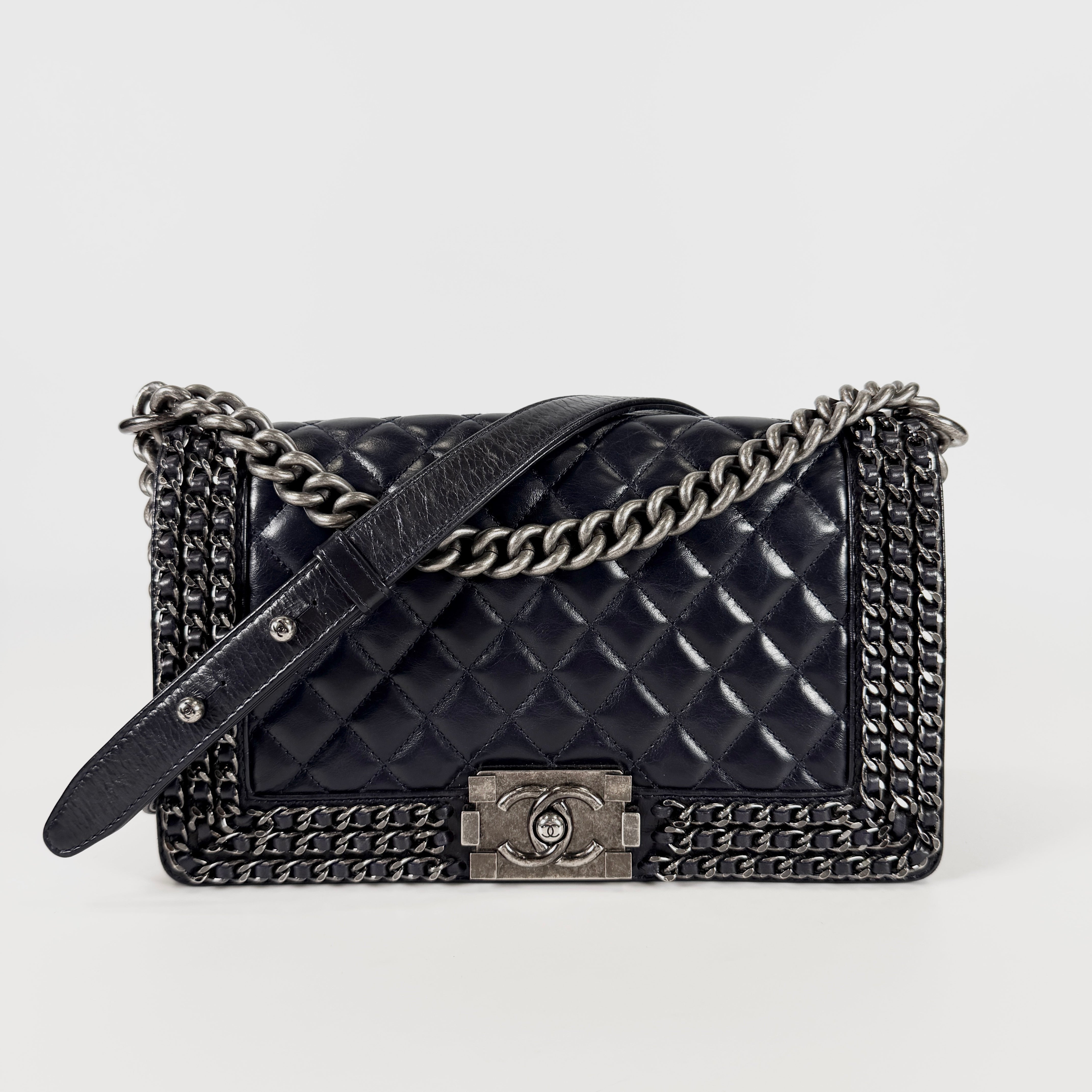 2606 secondhand CHANEL Boy Chain Shoulder Bag