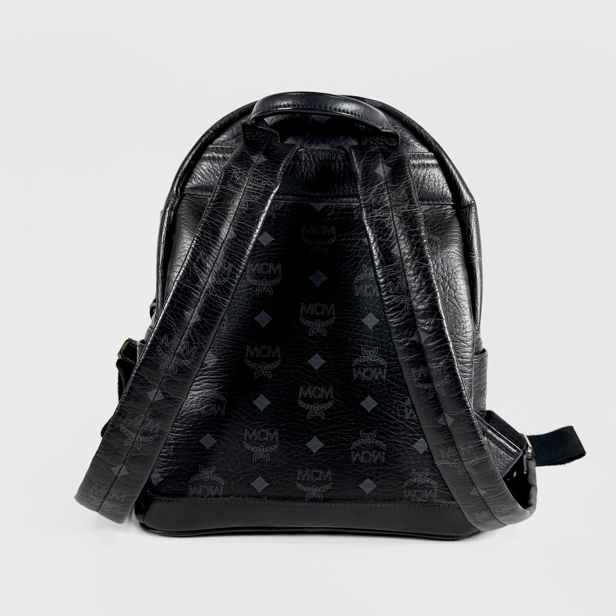 2608 secondhand MCM backpack