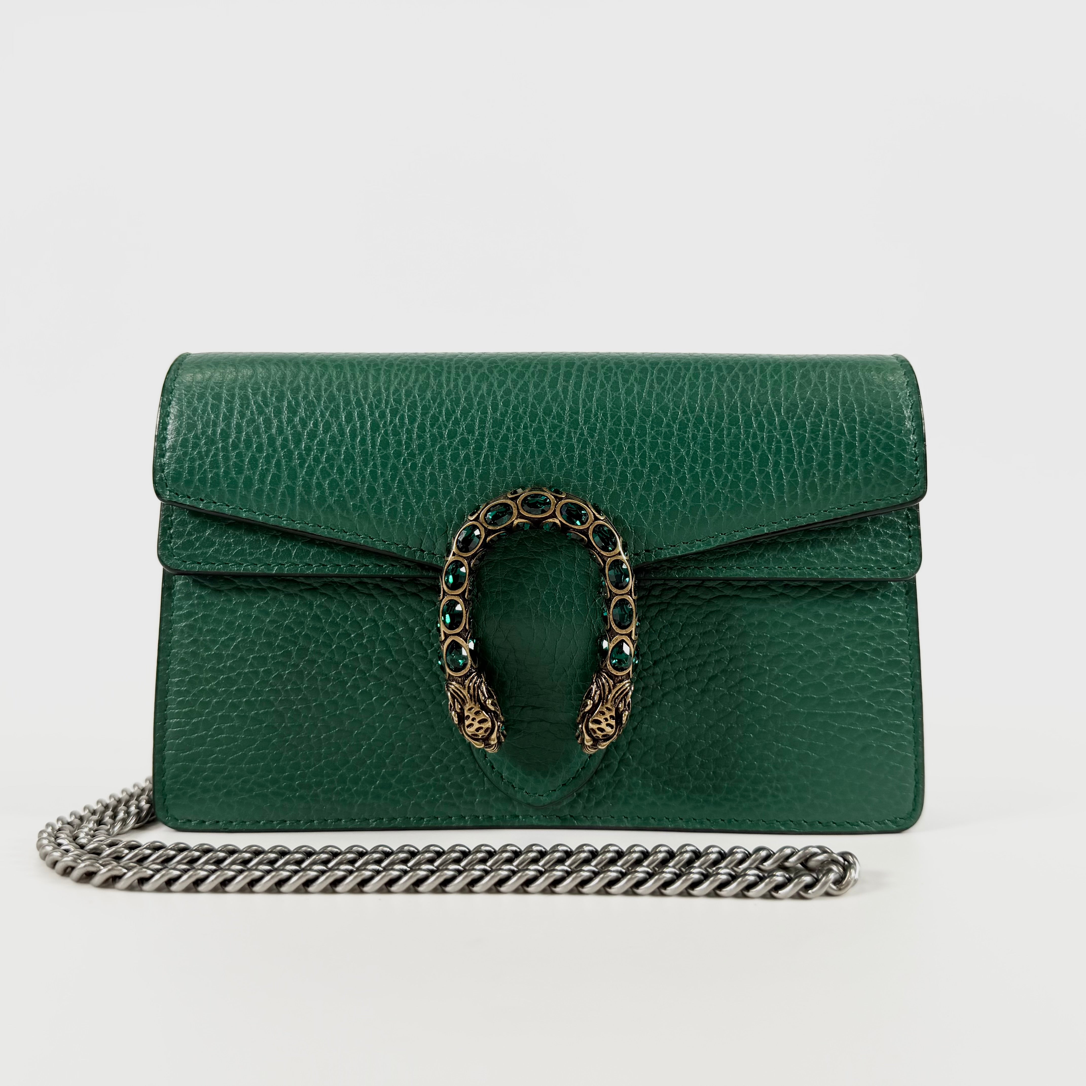 2608 secondhand GUCCI Shoulder bag / Crossbody Bag