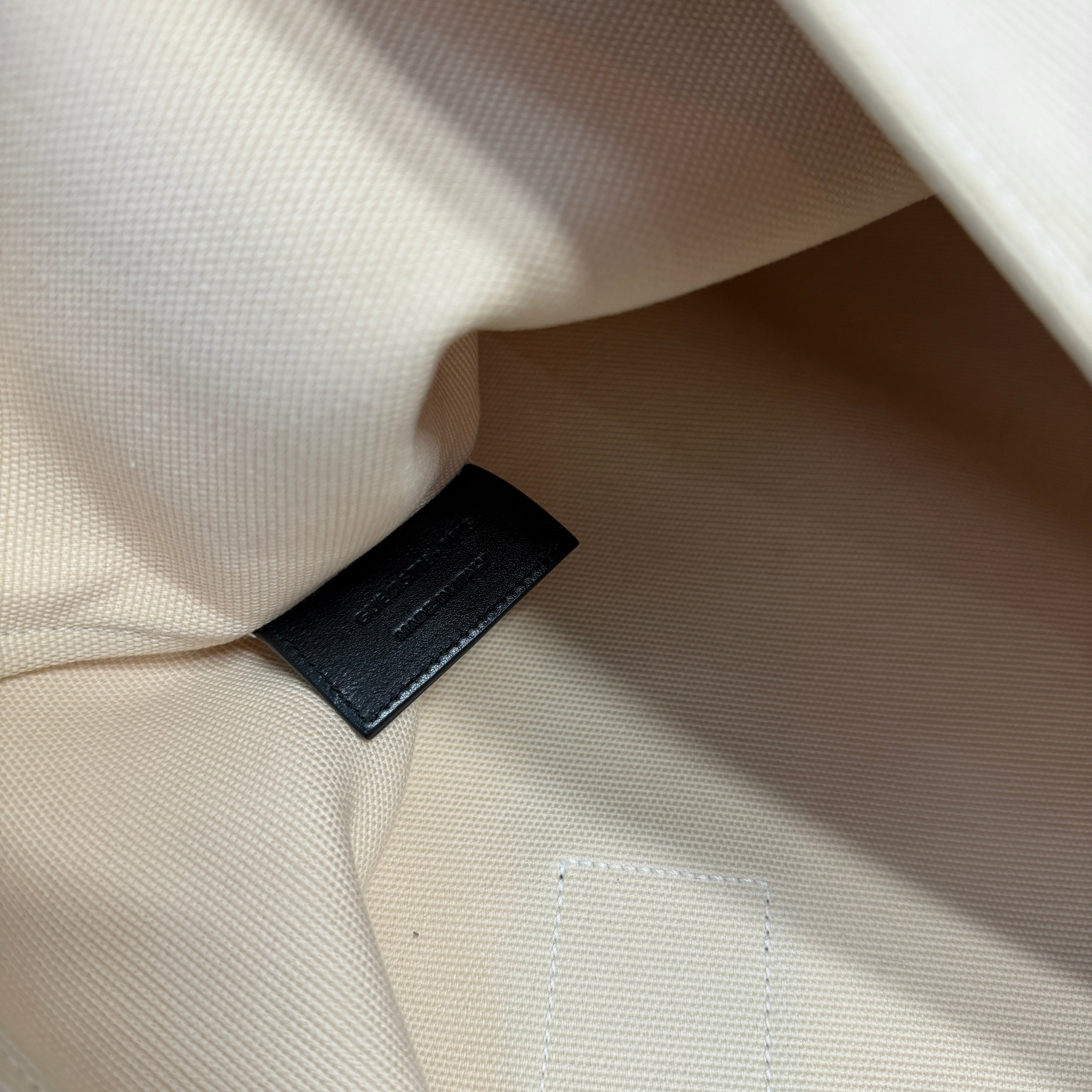 2607 secondhand SAINTLAURENT Tote Bag