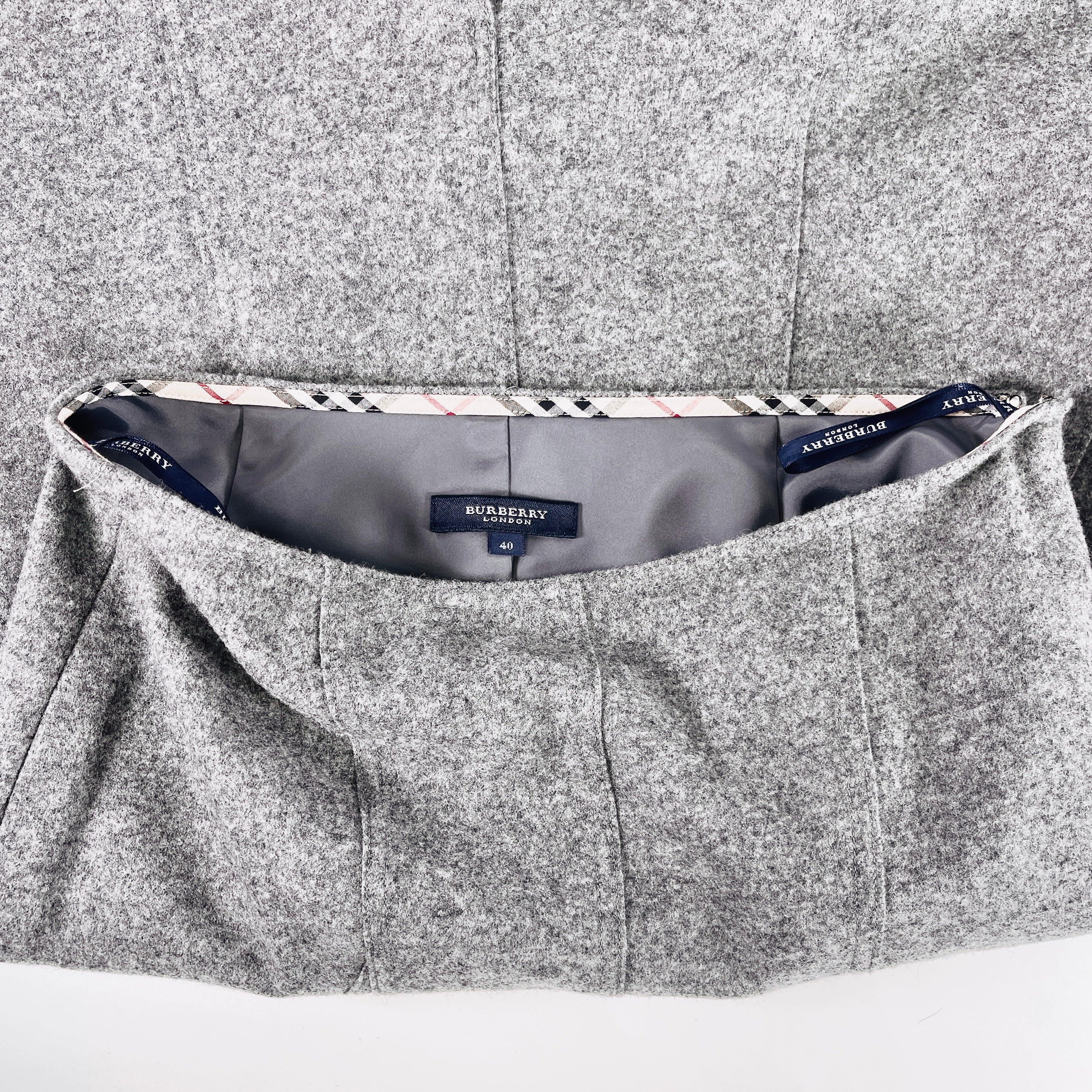 2606 secondhand BURBERRY set up