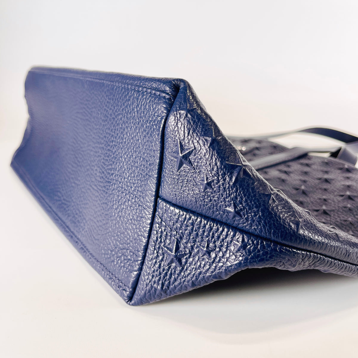 2607 secondhand JIMMYCHOO Tote Navy