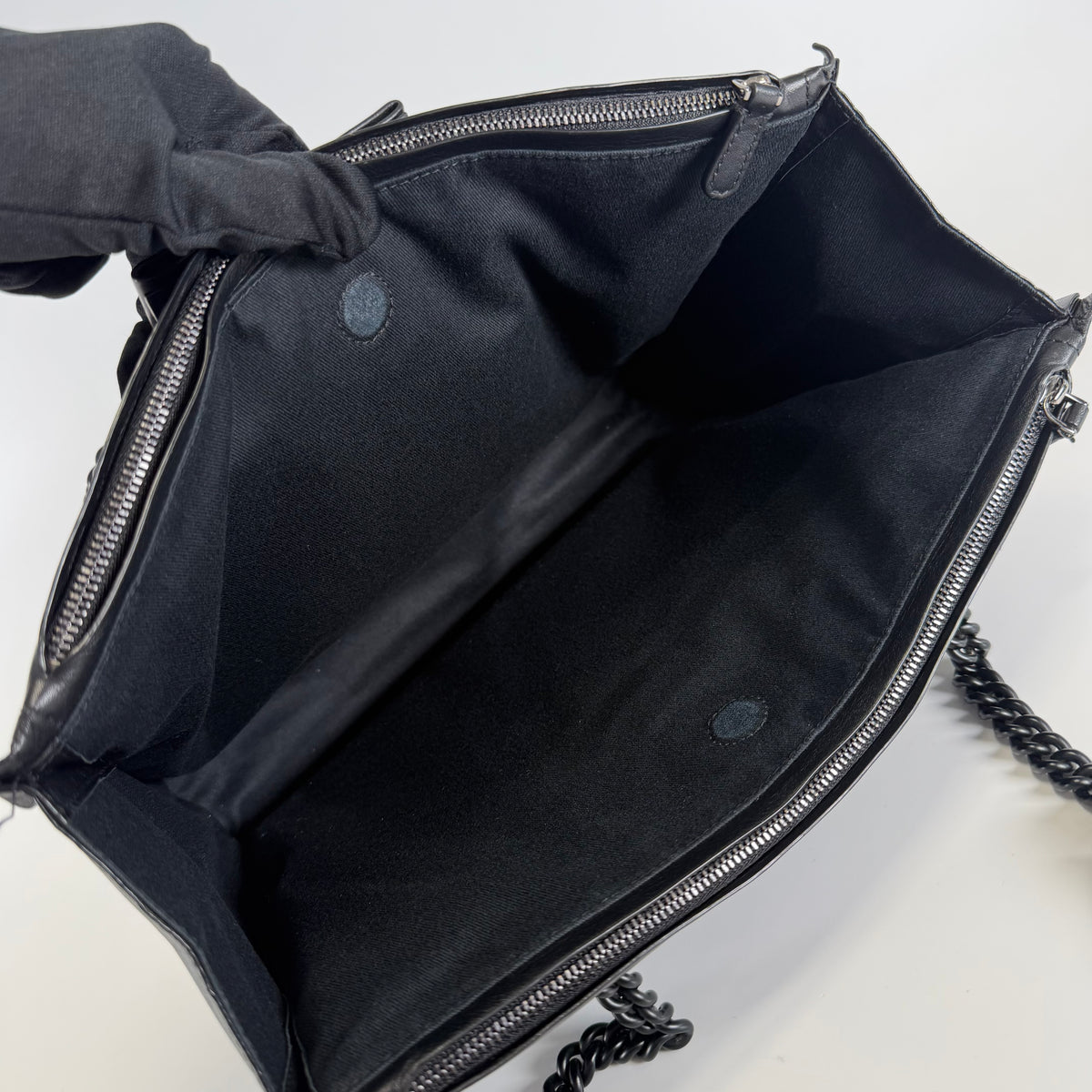 2608 secondhand Ferragamo Shoulder bag leather black