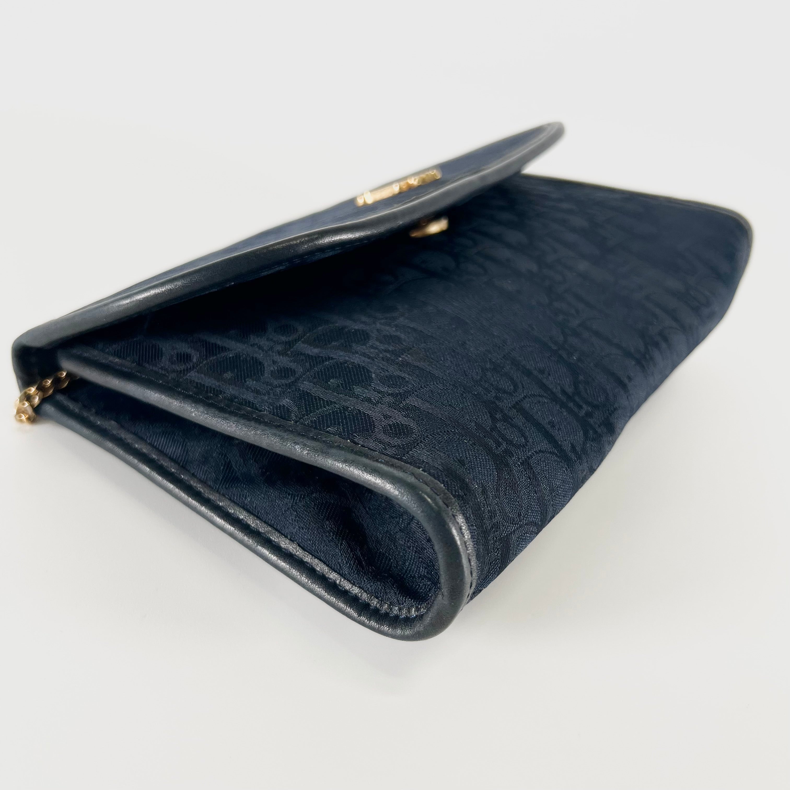 2605 secondhand CD Trotter Chain Shoulder Bag