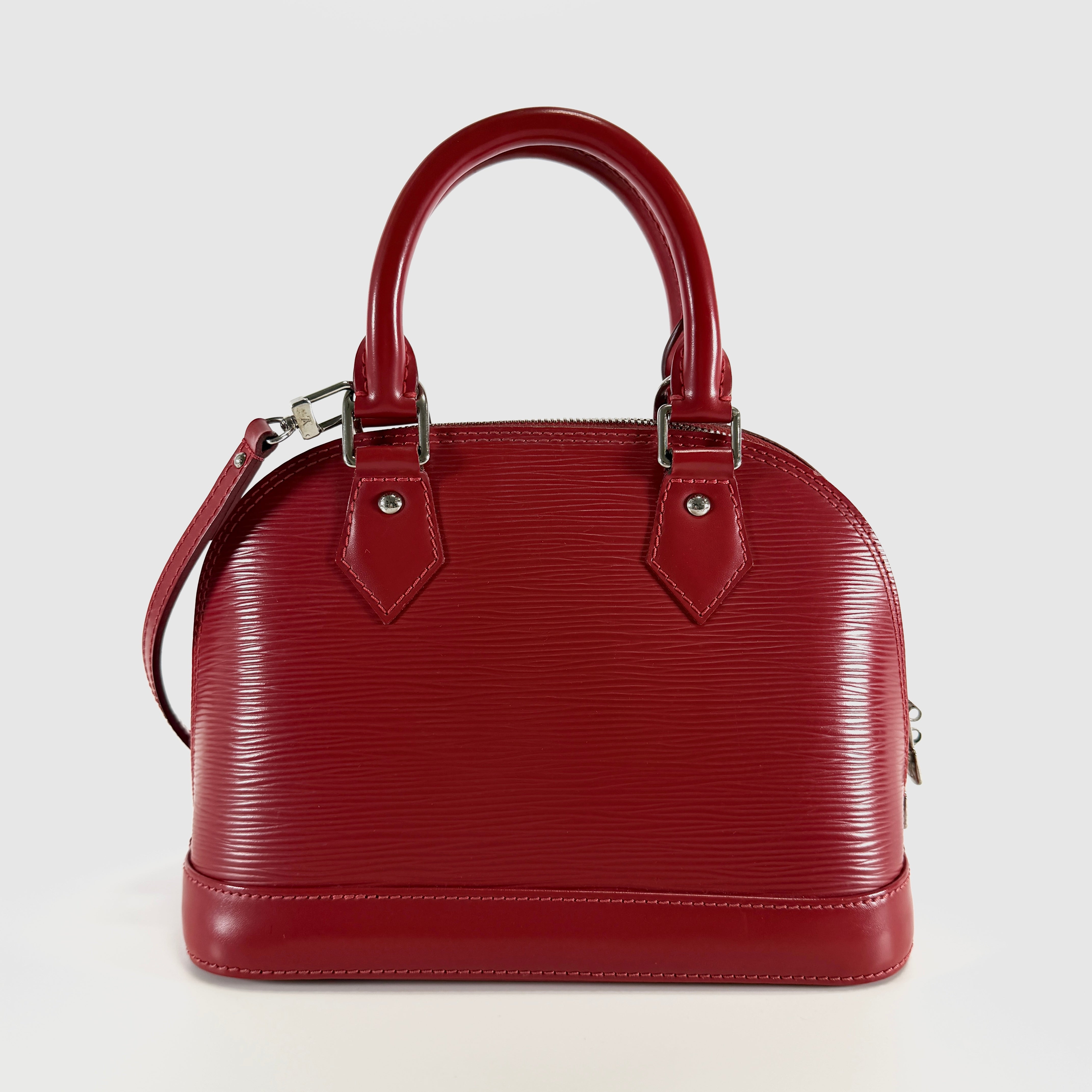 2606 secondhand LV bag / others Alma Epi