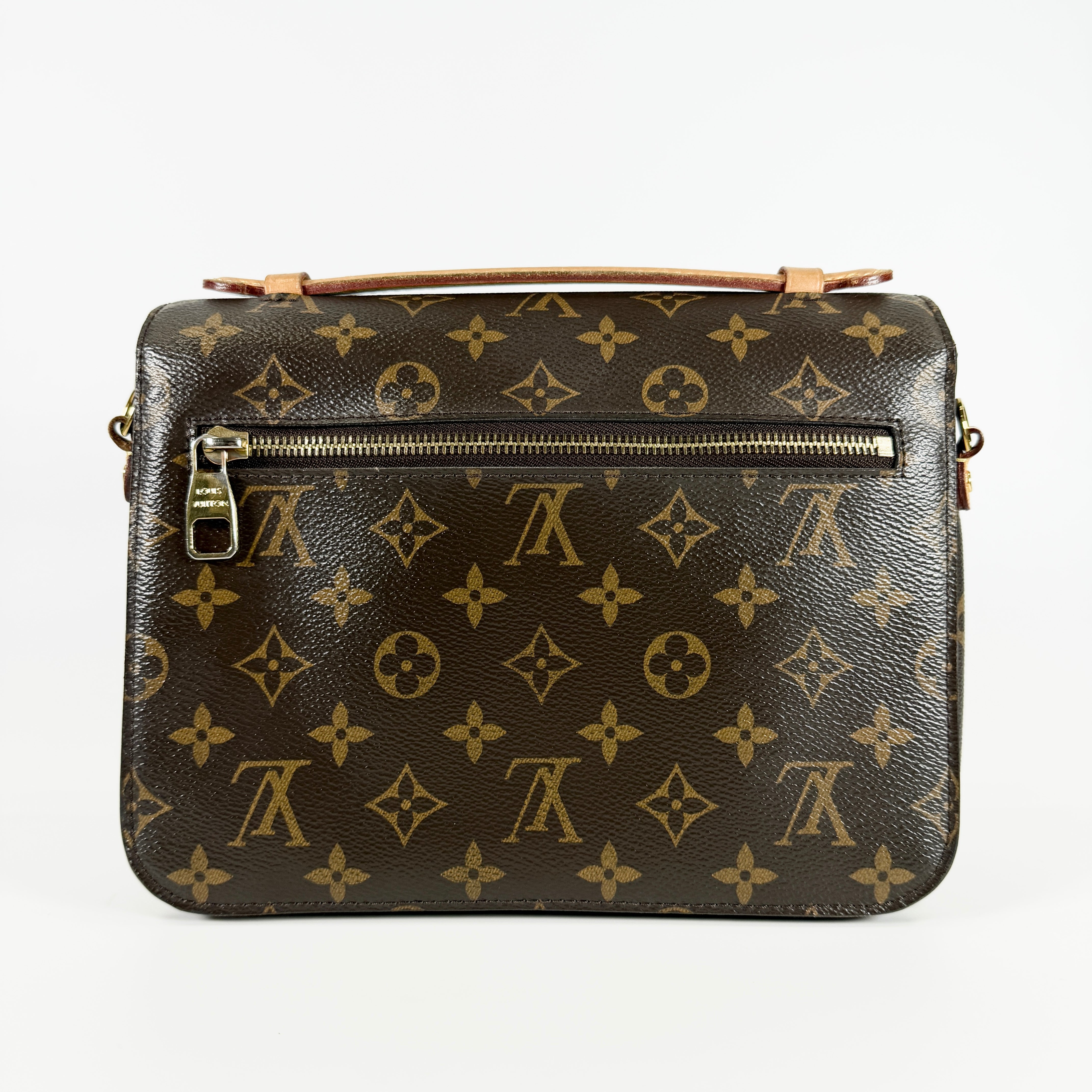 2603 secondhand LV Shoulder bag / Crossbody Bag Pochette Metis